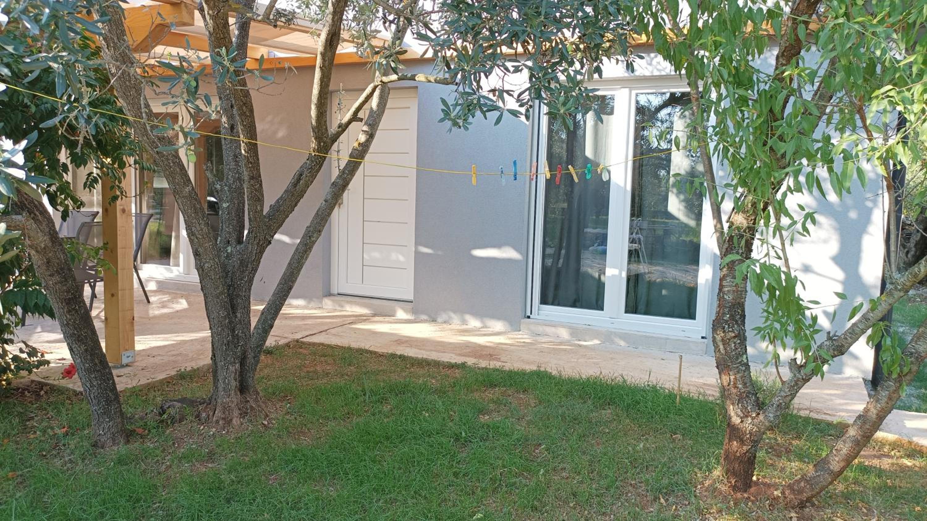 Marti's house in the olive grove view 5