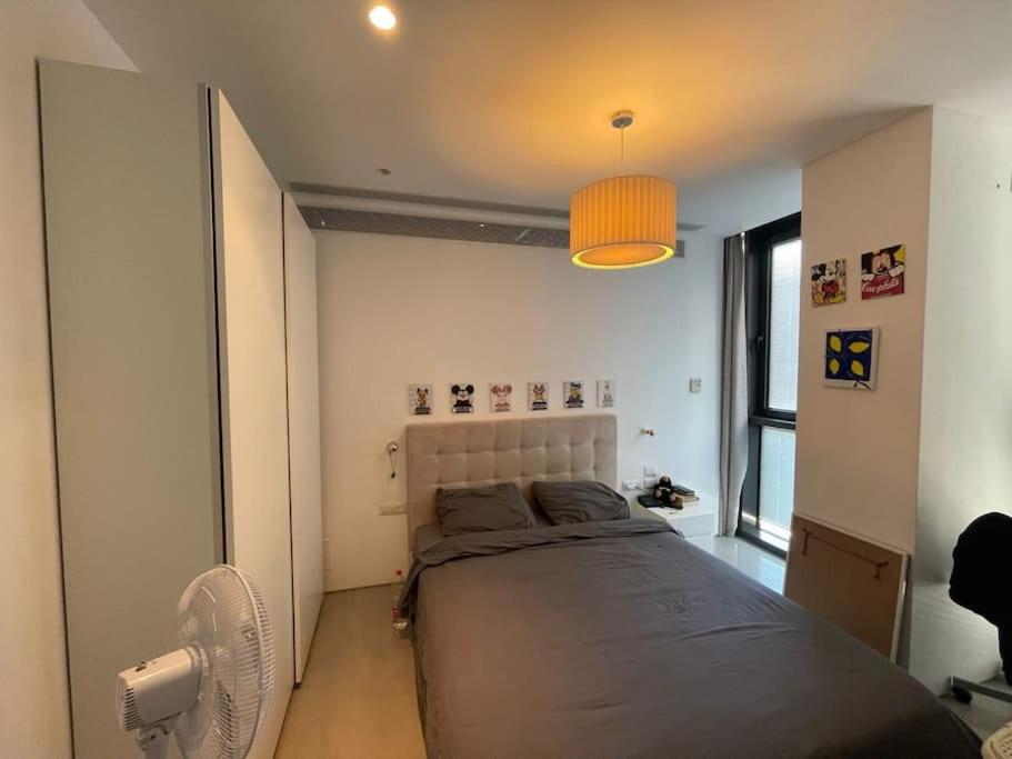 Modern Beachfront Haven 3BR by HolyGuest view 3