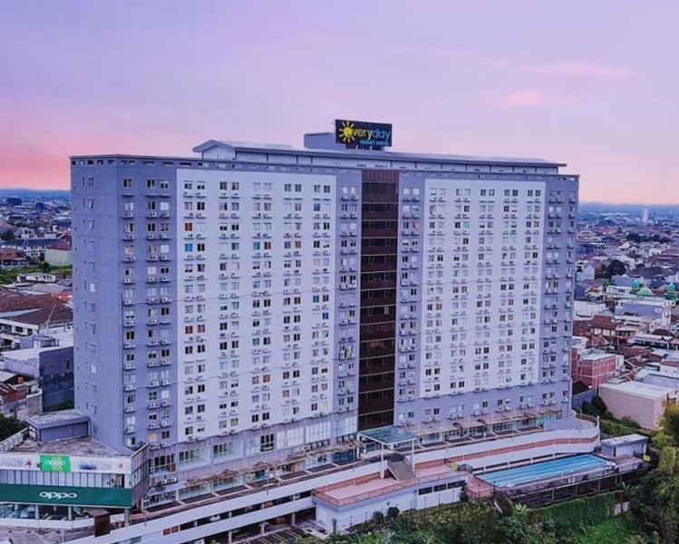 Apartemen Soehat by Pesen Kamar view 4