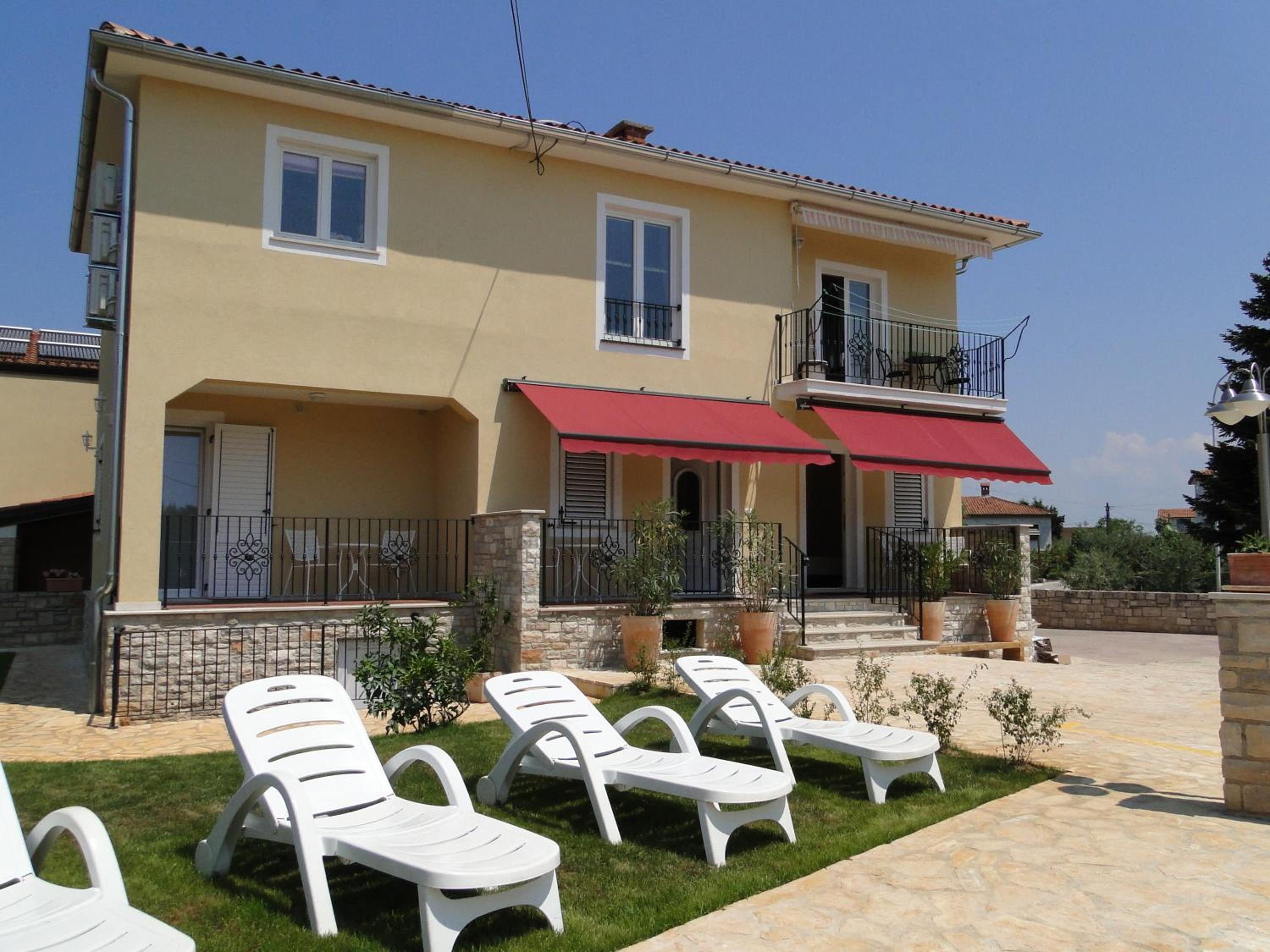 Apartments Villa Ela view 4