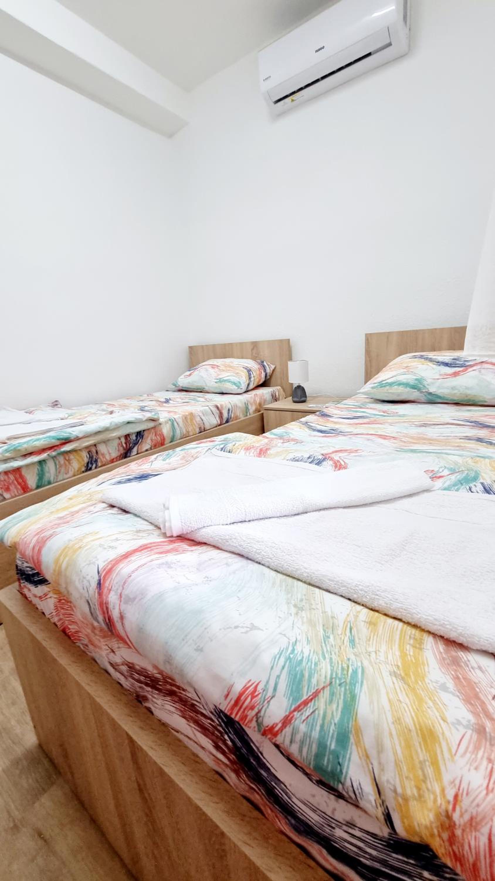 Rooms LikeHome
