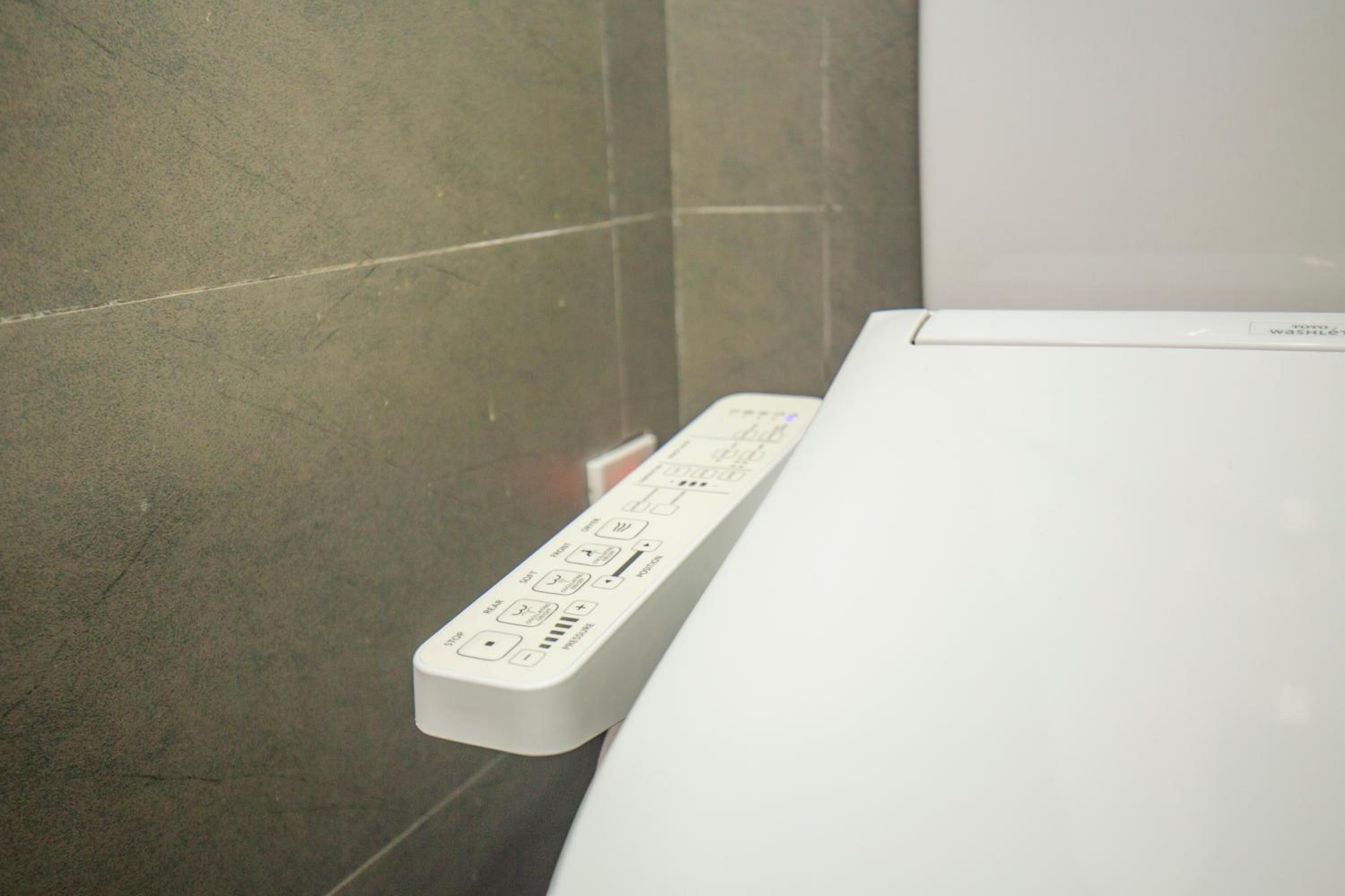 Sumitomo 5 Apartment at 81 Linh Lang Street