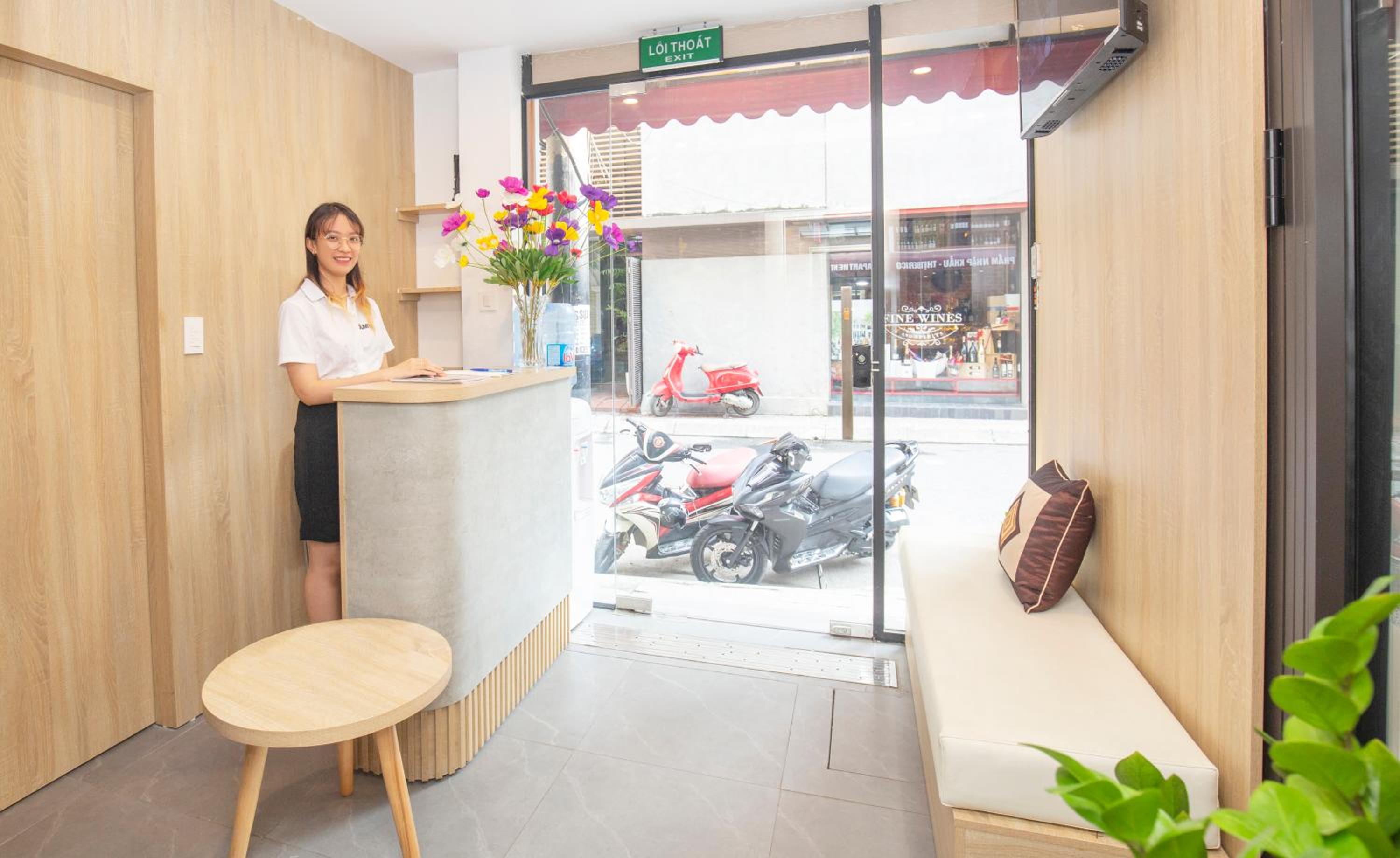 Sumitomo 5 Apartment at 81 Linh Lang Street