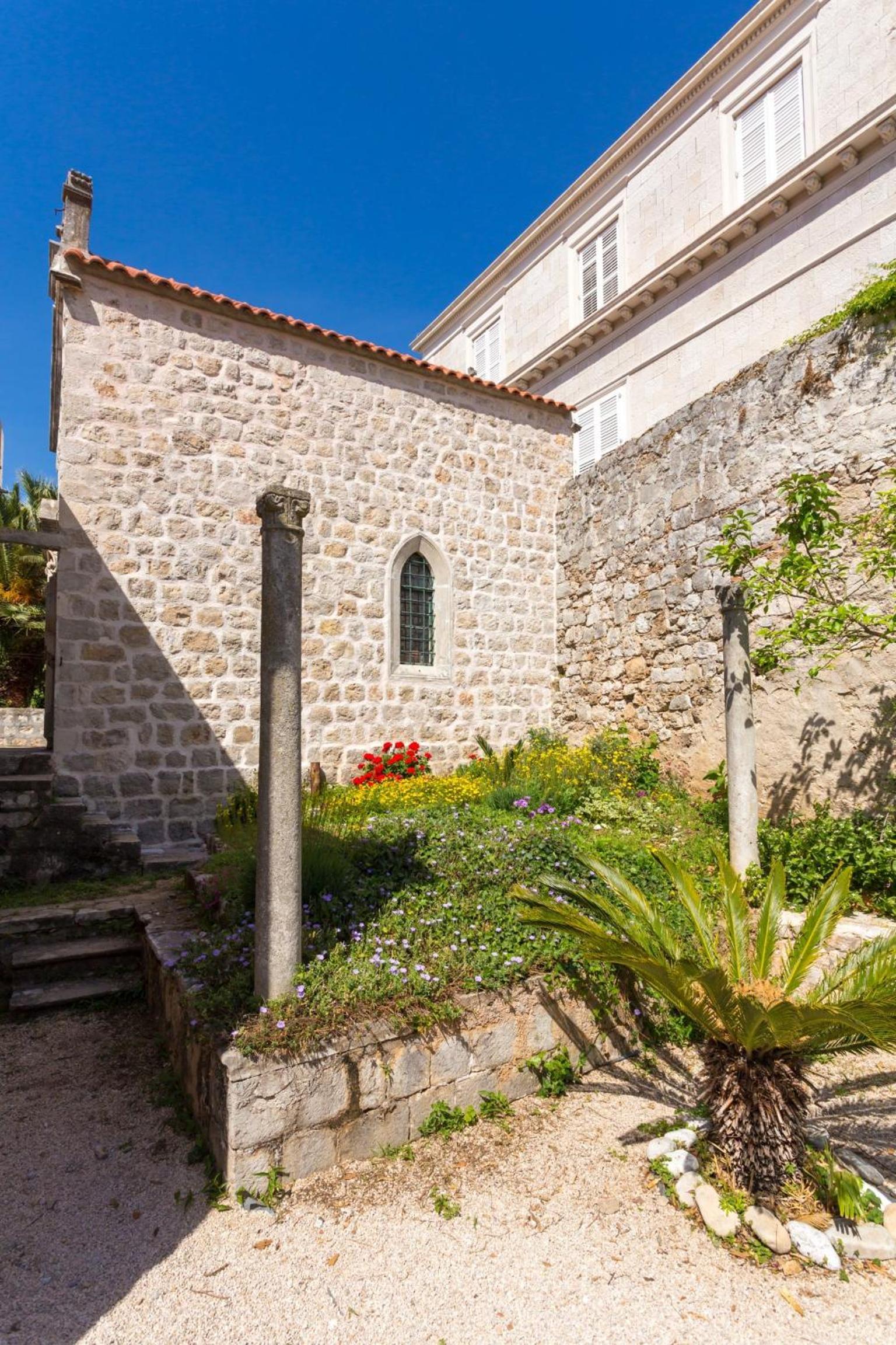 Villa Marini Dvori - with free parking