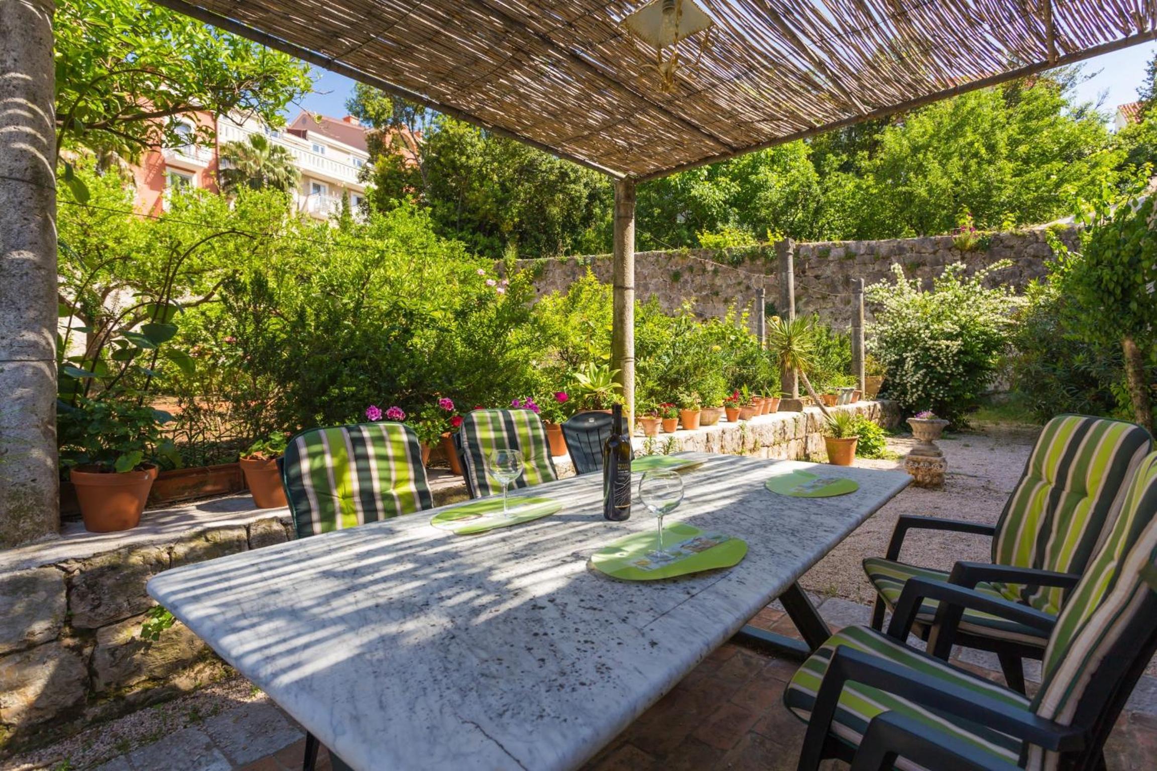 Villa Marini Dvori - with free parking