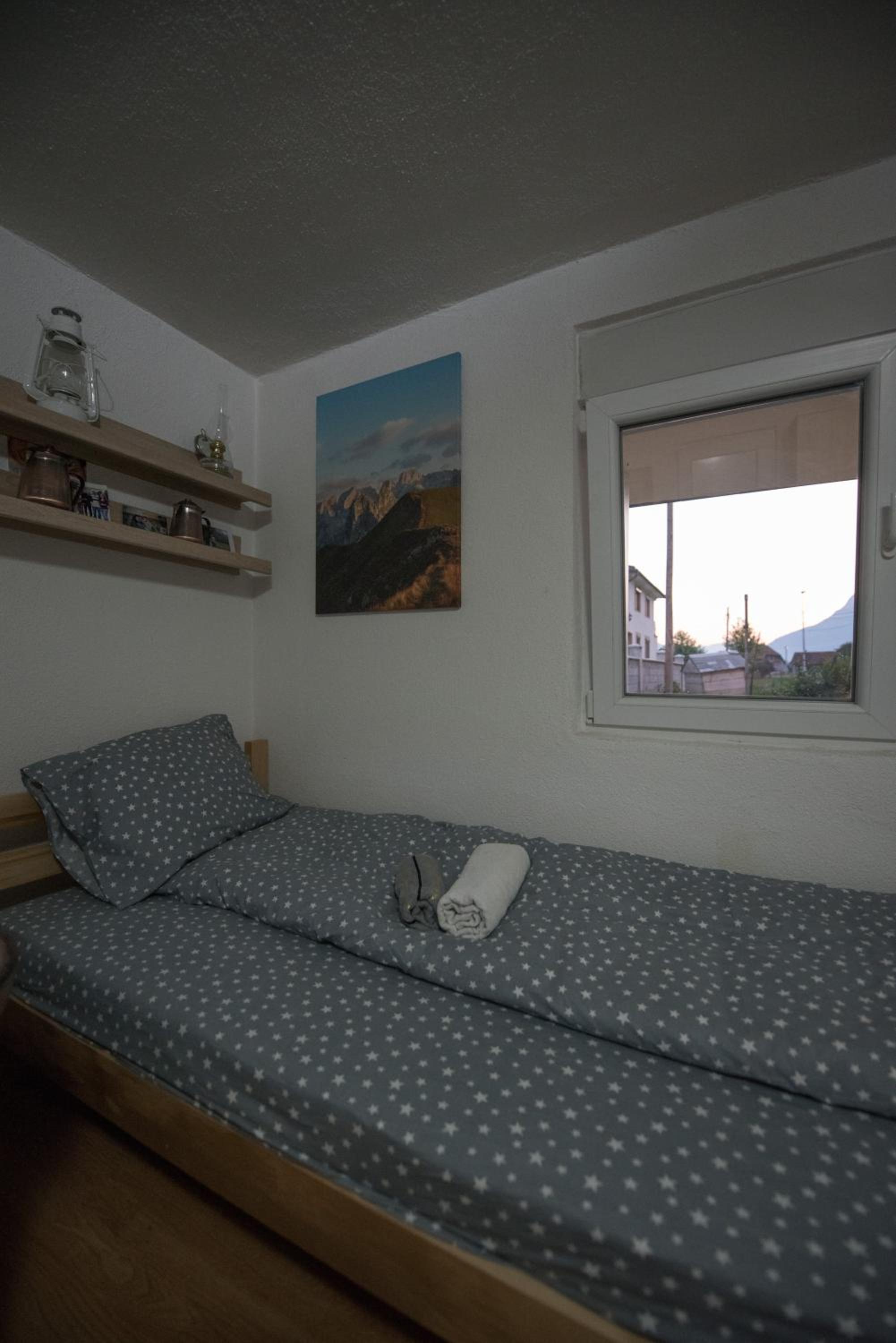 Farm House N photo 3