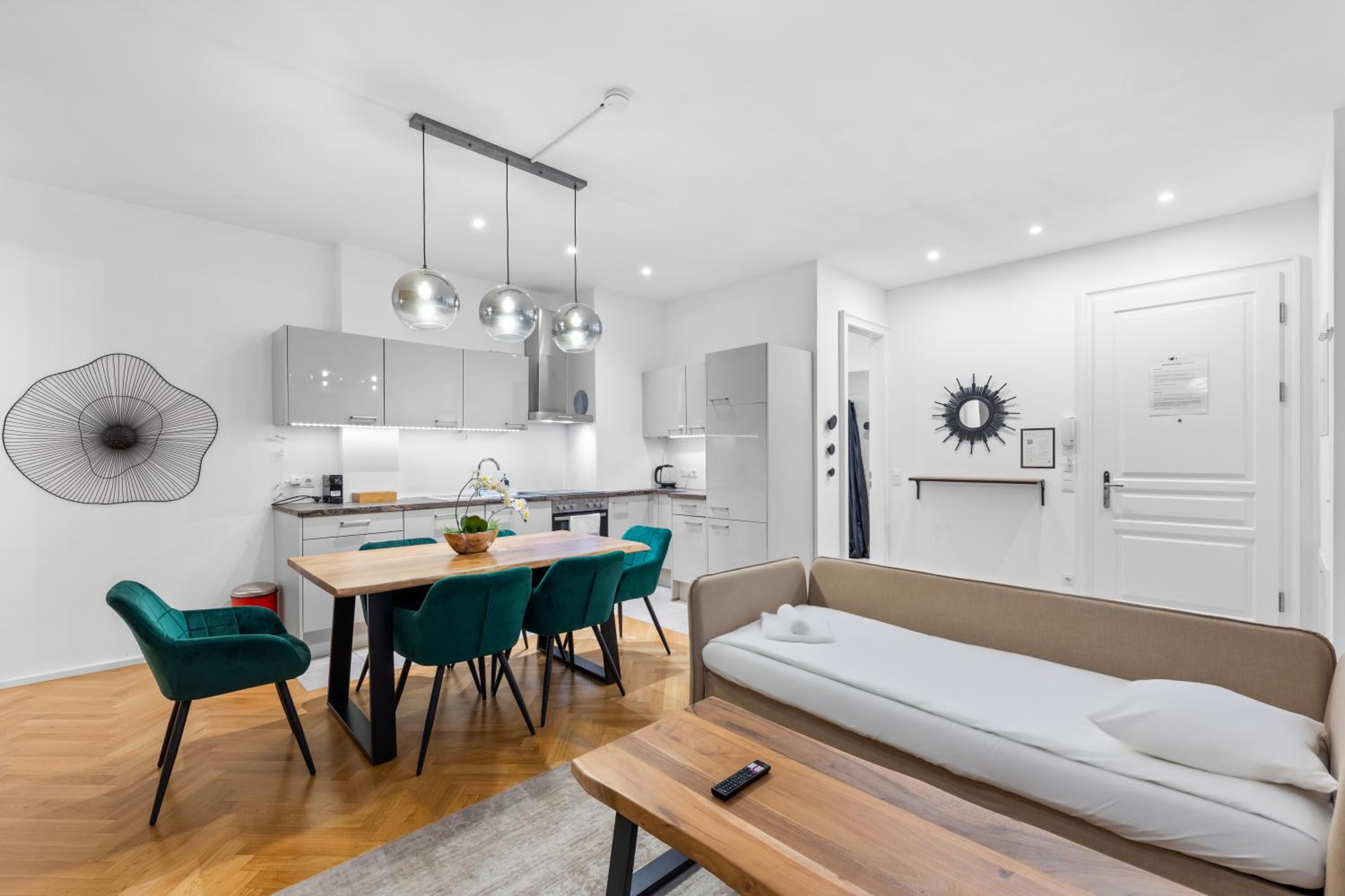 Vienna Chic Residences #Suite 1