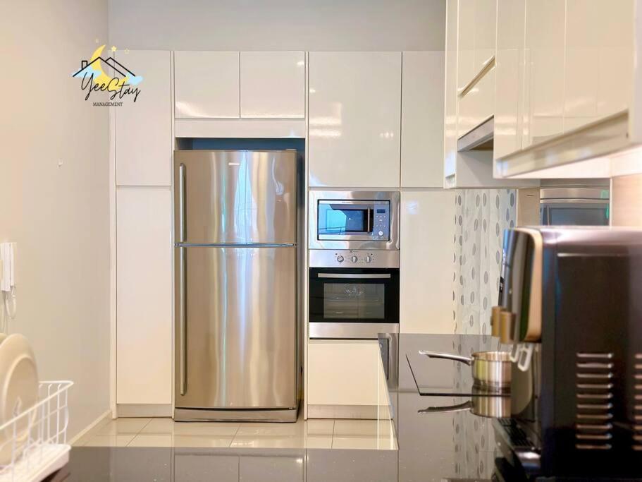 The Shore Residences 6-10pax/TV videoGame photo 5