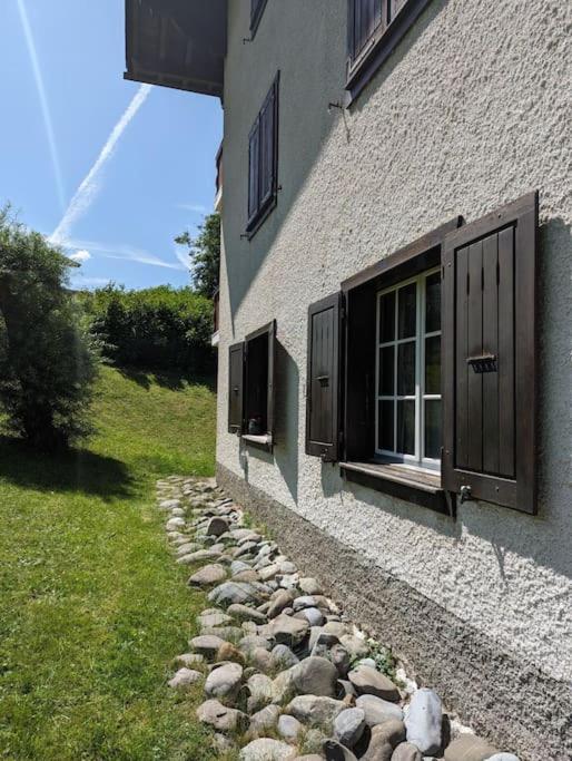 Rare, quite & centered Apartment with Garden & Fireplace