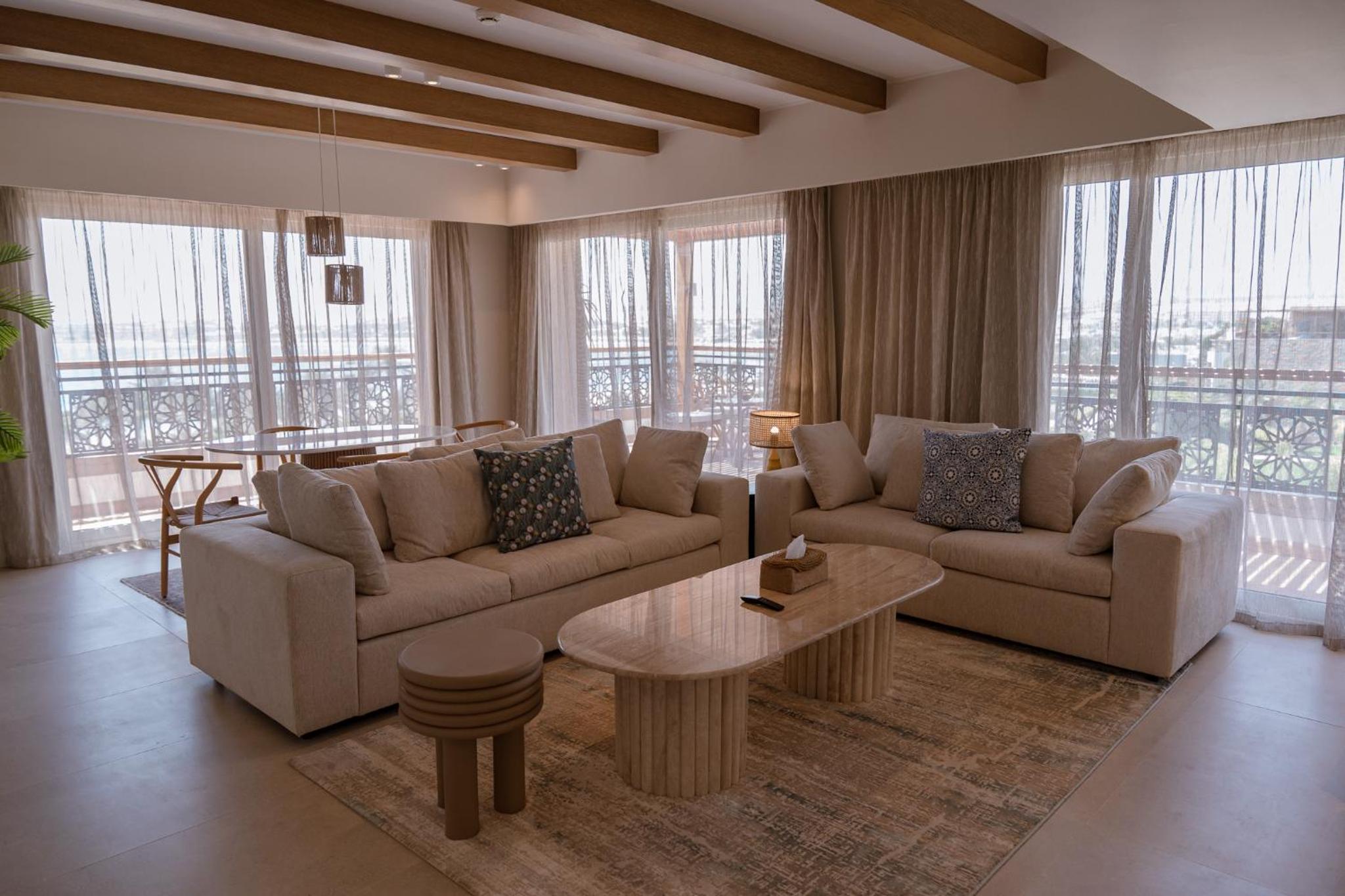 Fort Arabesque Resort, Spa & Villas