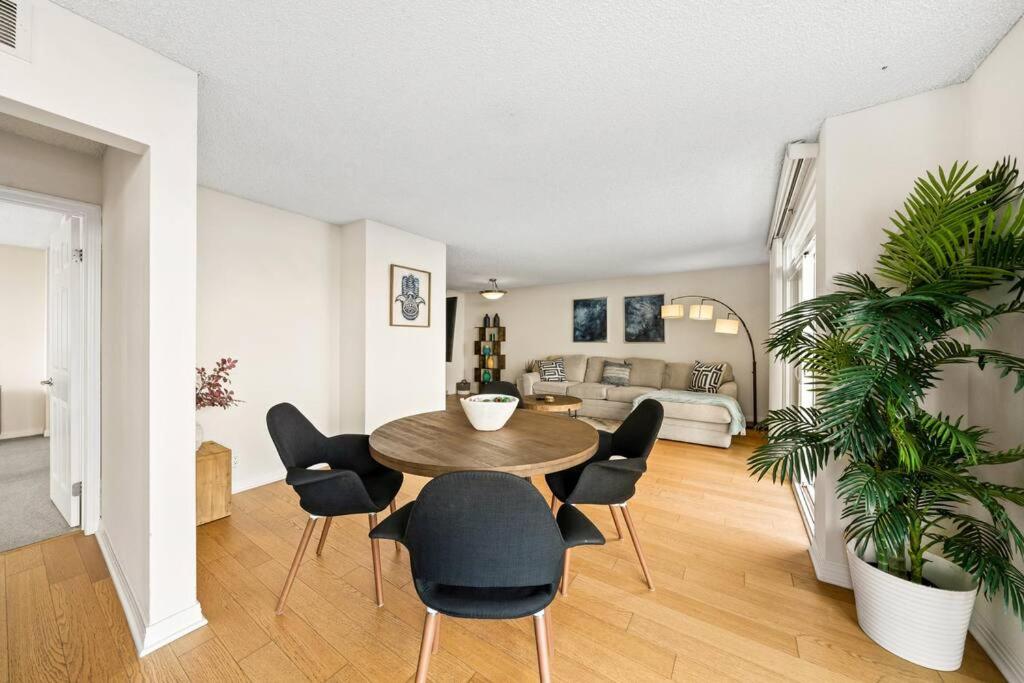 Smoky Quartz -Marina View Spacious 3BR near Yacht Club
