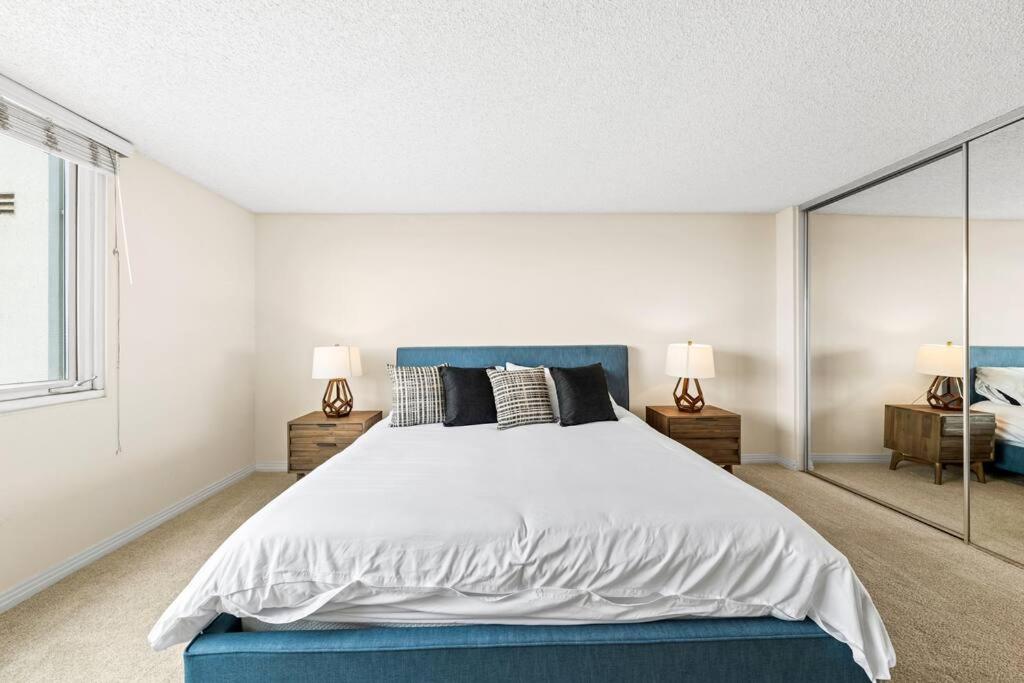 Smoky Quartz -Marina View Spacious 3BR near Yacht Club