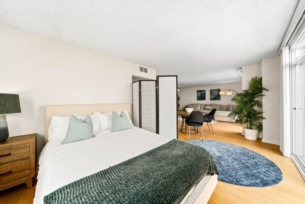 Smoky Quartz -Marina View Spacious 3BR near Yacht Club
