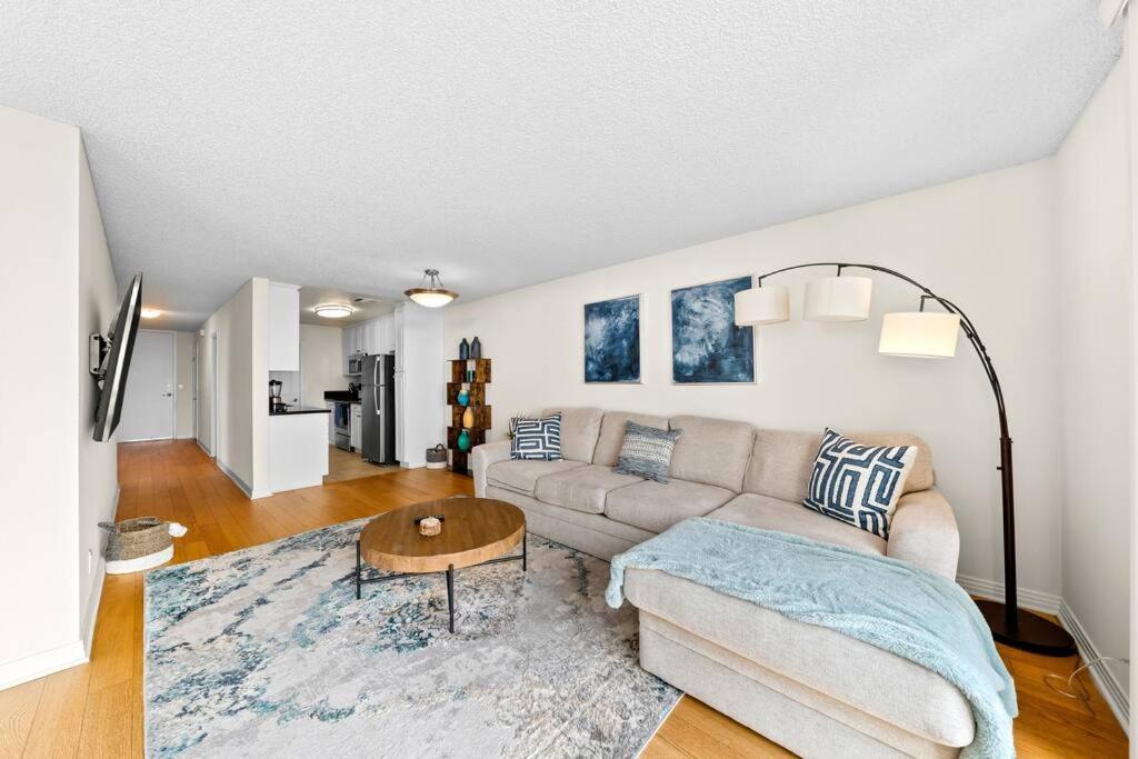 Smoky Quartz -Marina View Spacious 3BR near Yacht Club