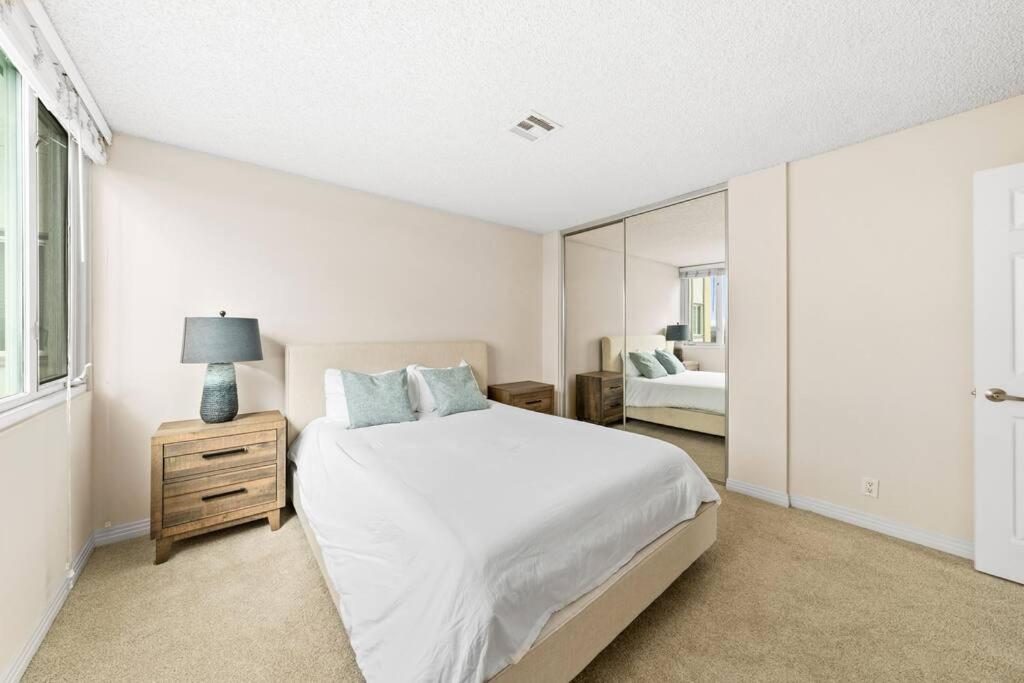 Smoky Quartz -Marina View Spacious 3BR near Yacht Club