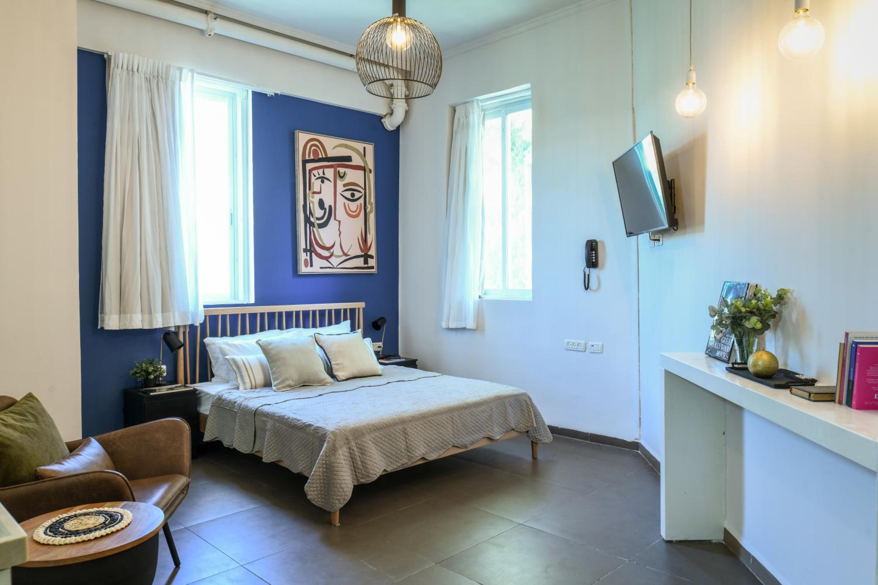 The Printhouse - Downtown Boutique Apartments by Sea N' Rent view 2