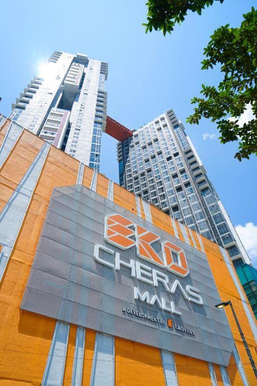 Ekocheras loft link bridge MRT 24h self check in