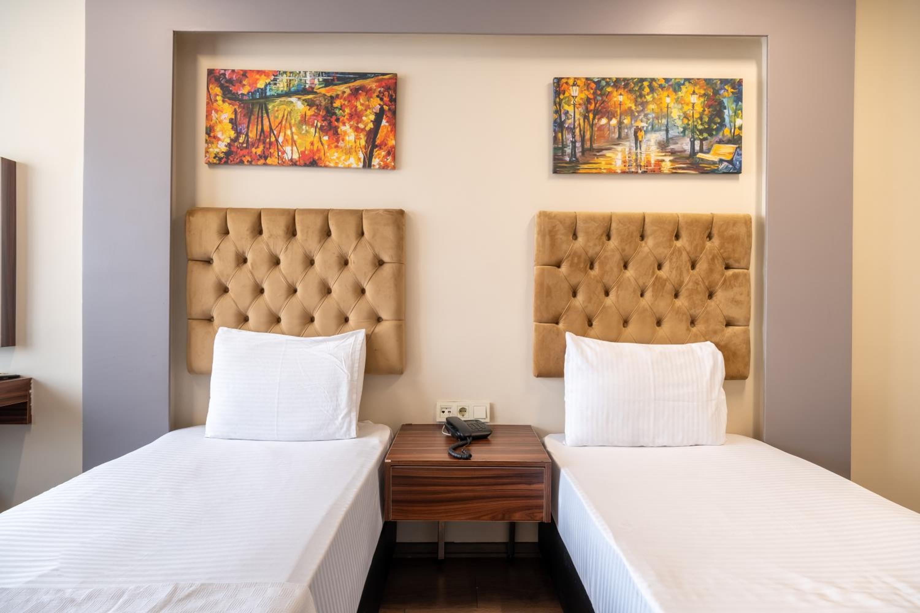 Nova Hotel Istanbul — 1
