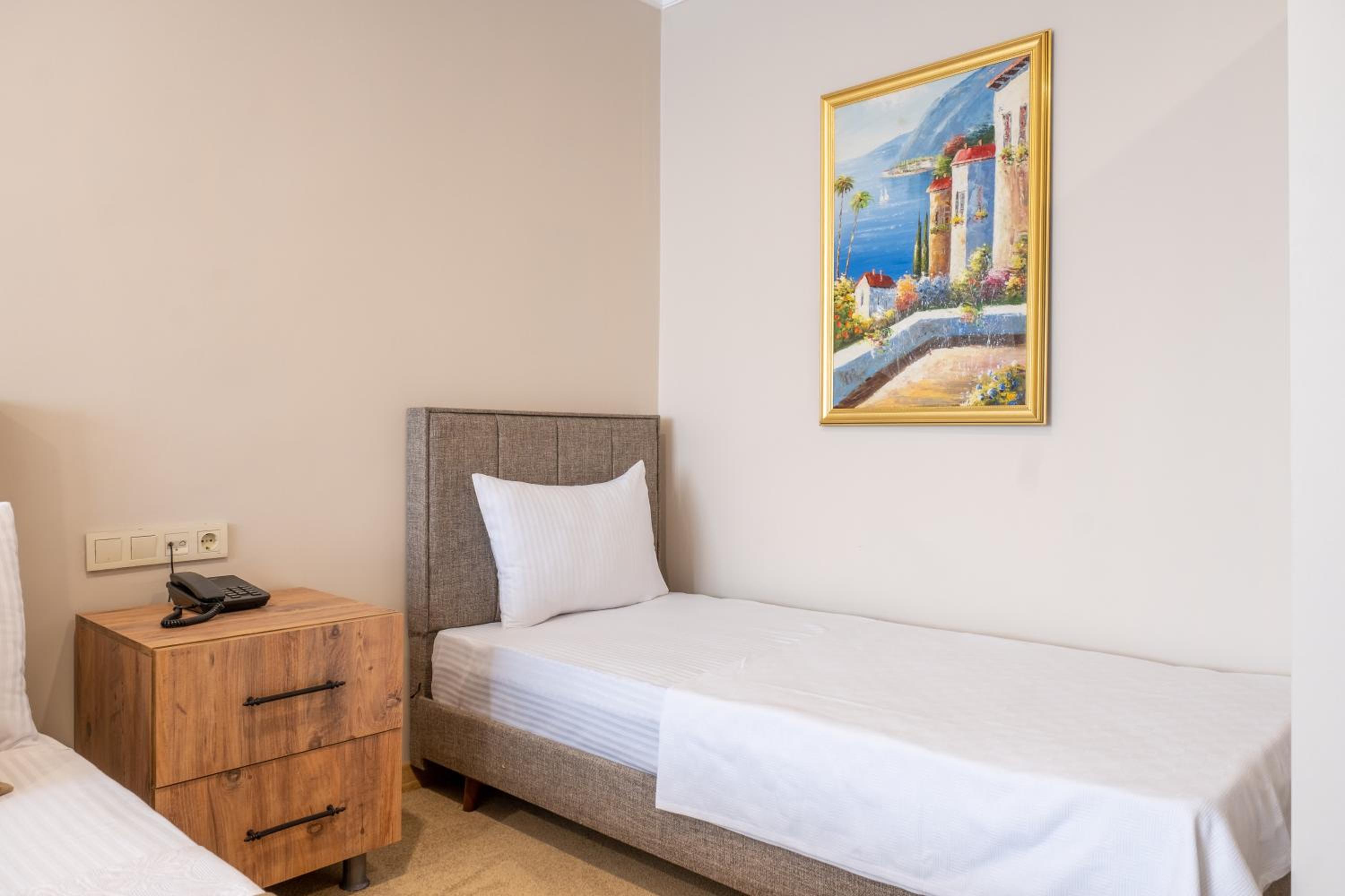 Nova Hotel Istanbul — 14