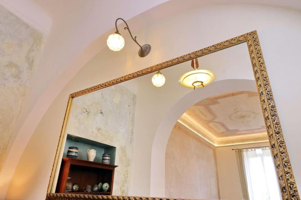 Bright flat with wonderful views in the centre