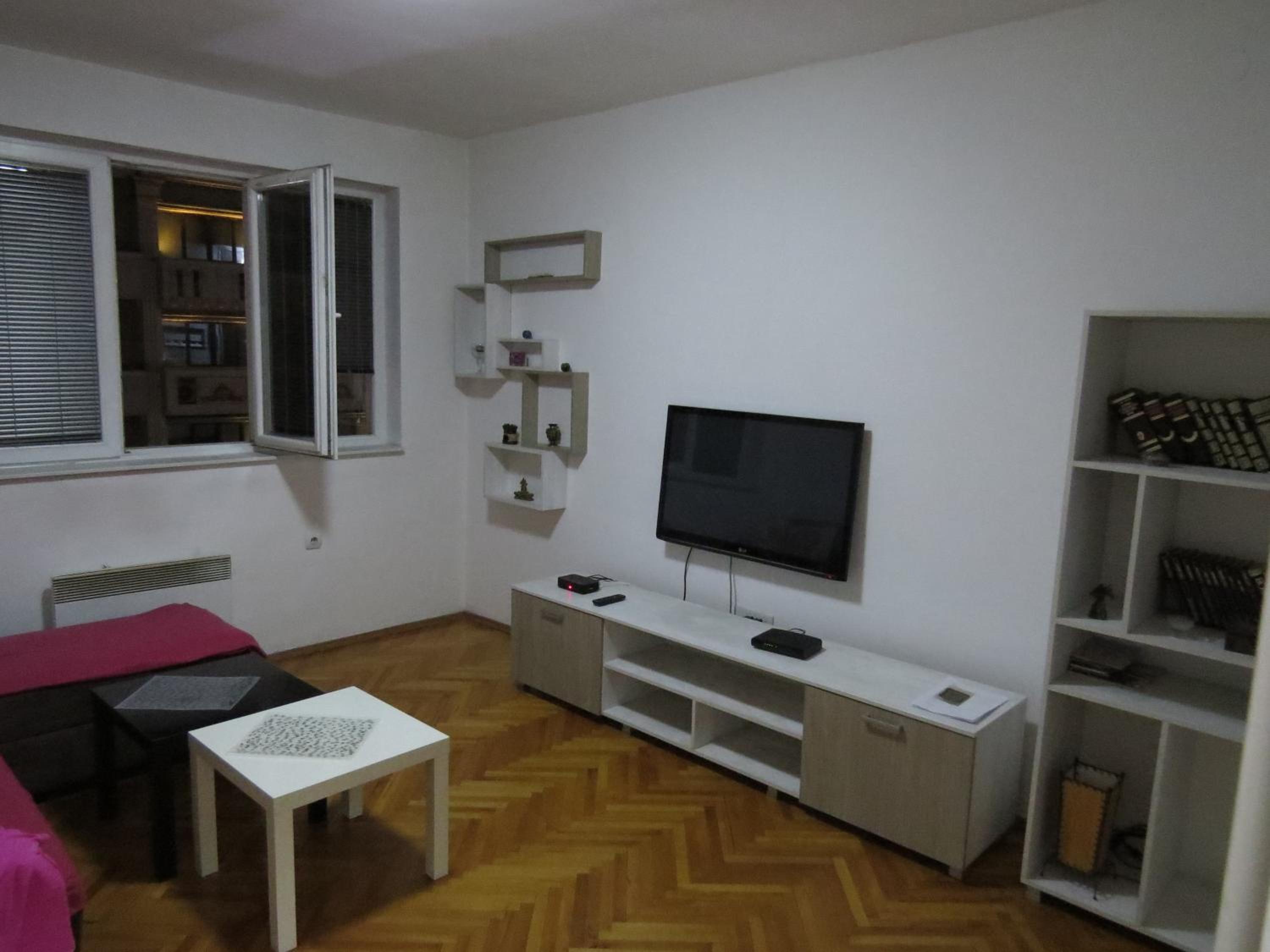 SKOPJE REKORD APARTMENT view 2
