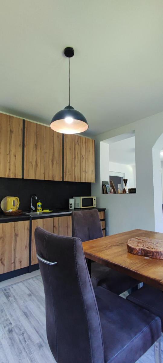 Anur Apartment