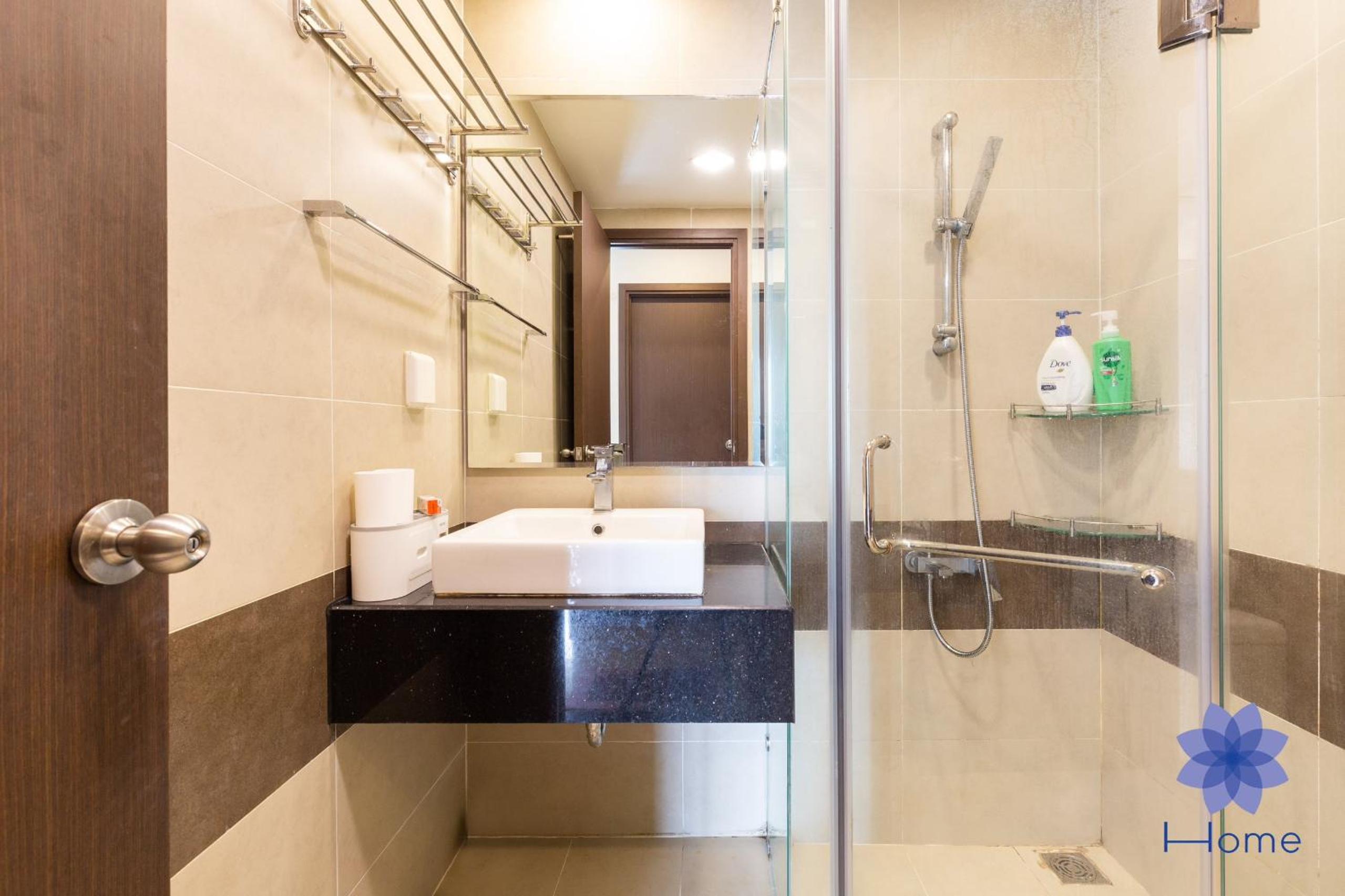 Apartments near Tân Sân Nhất Airpot
