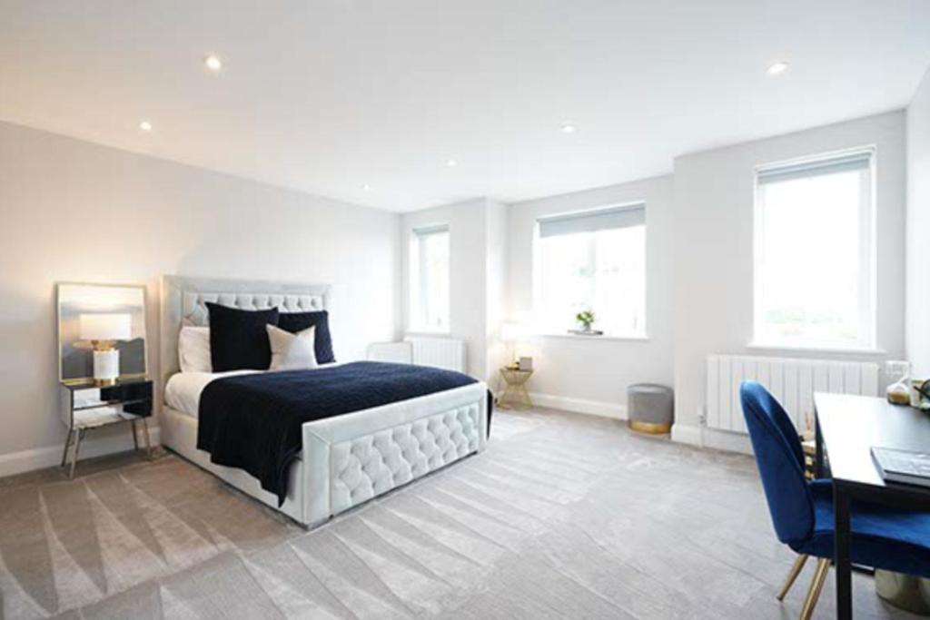 Modern 3 bed Entire House, Gym & Underfloor Heating view 3