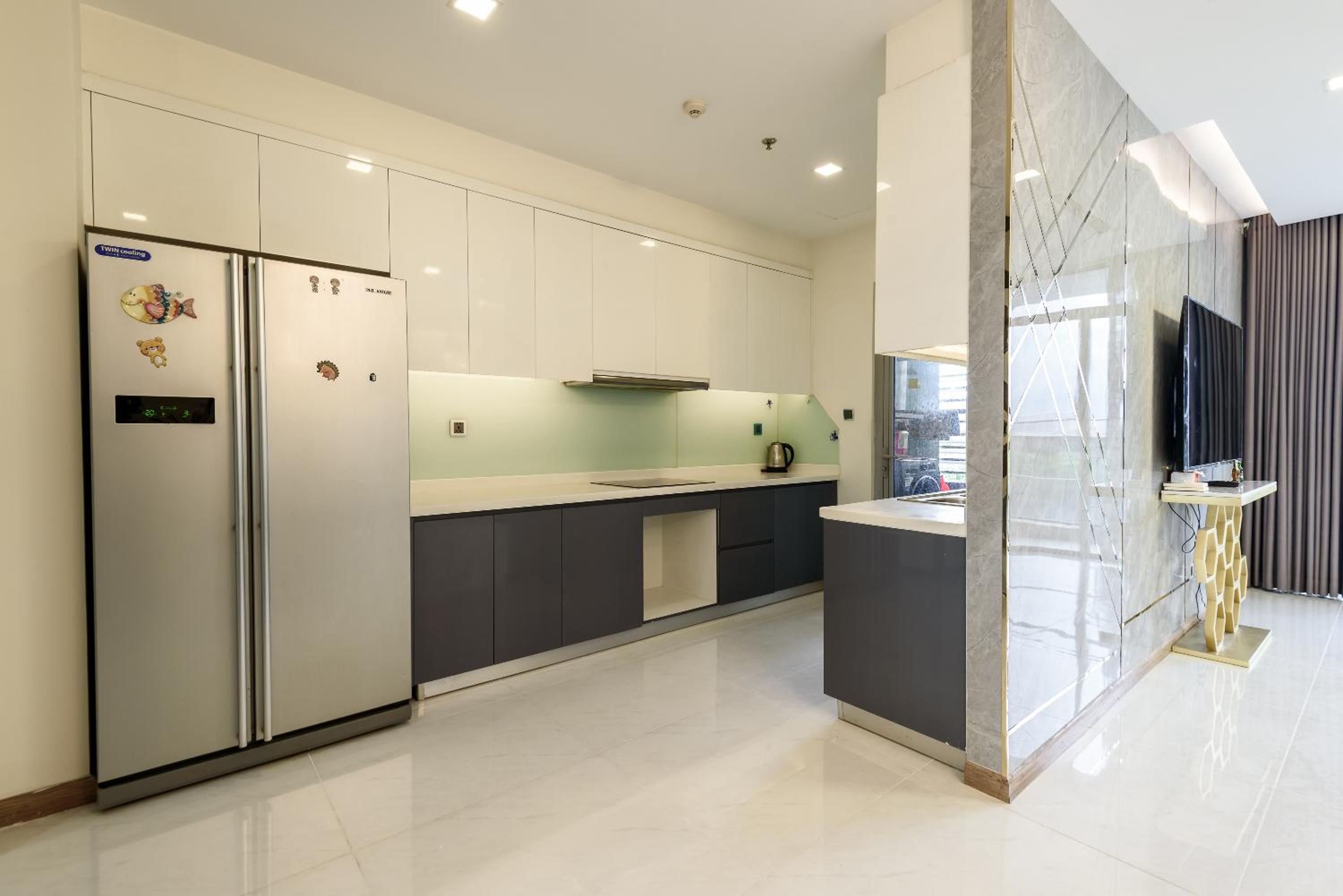 Landmark Vinhomes Christine Apartment
