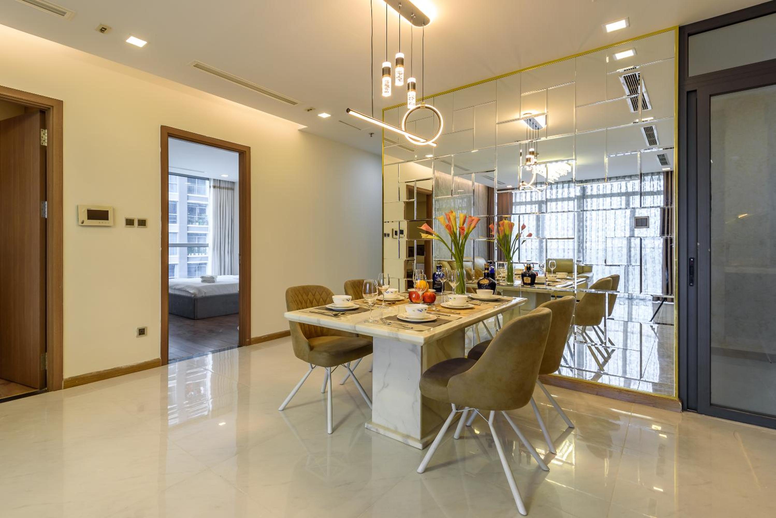 Landmark Vinhomes Christine Apartment