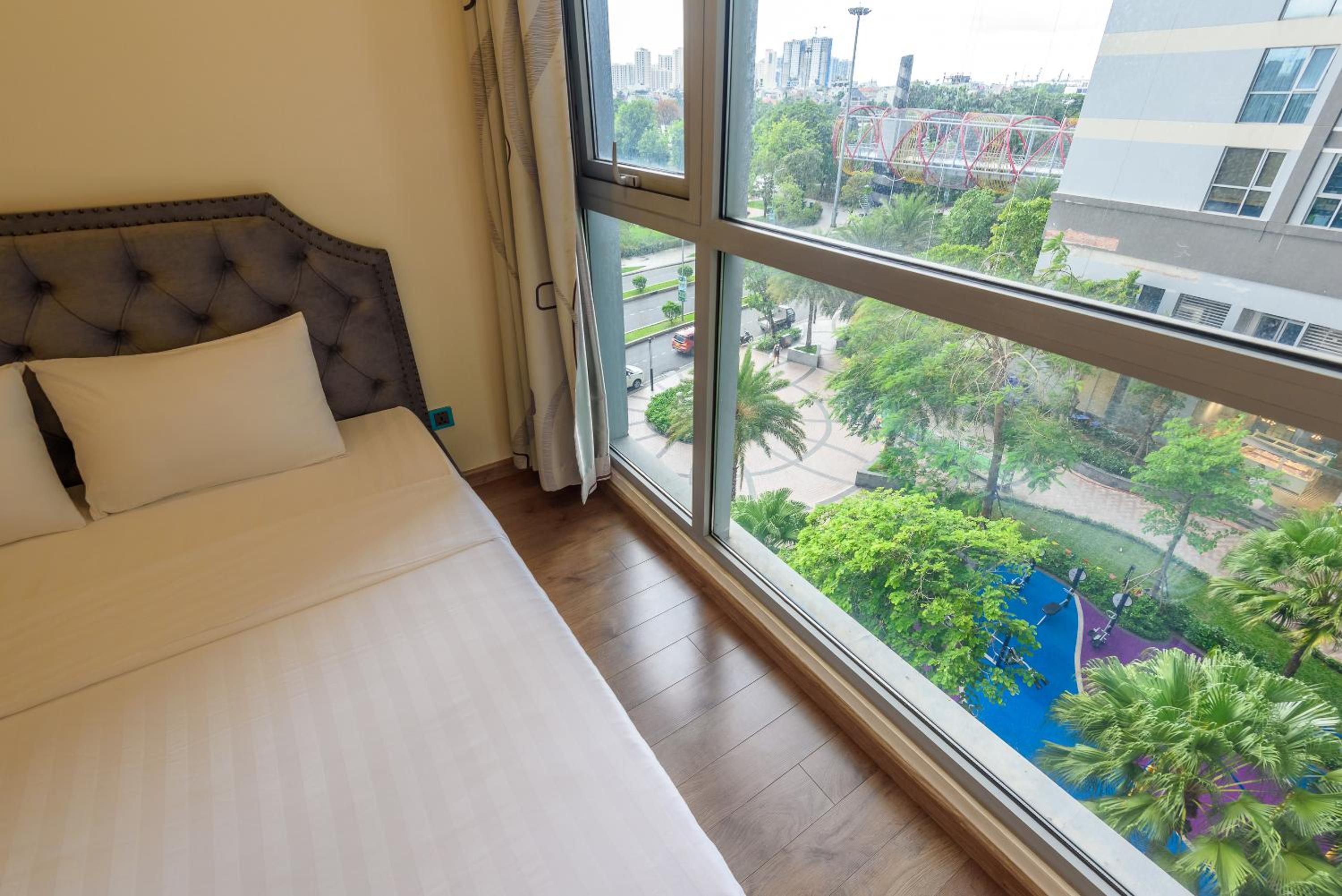 Landmark Vinhomes Christine Apartment