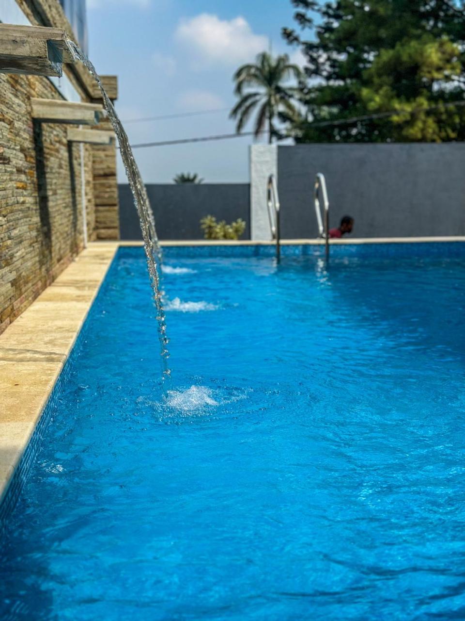 Villa London Puncak view 2