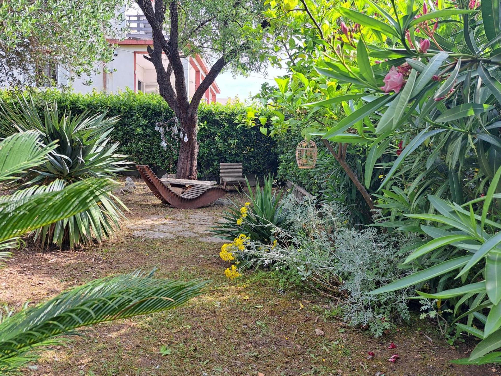 Photo 28
