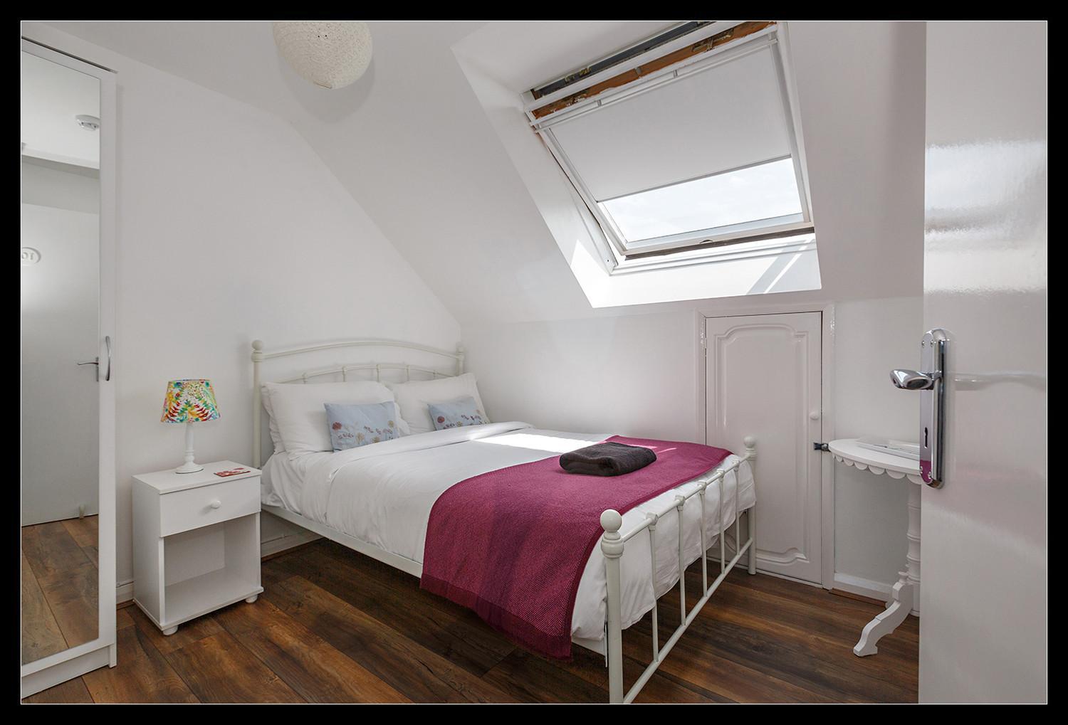 Overcliff Lodge, Mundesley sea view, sleeps 22
