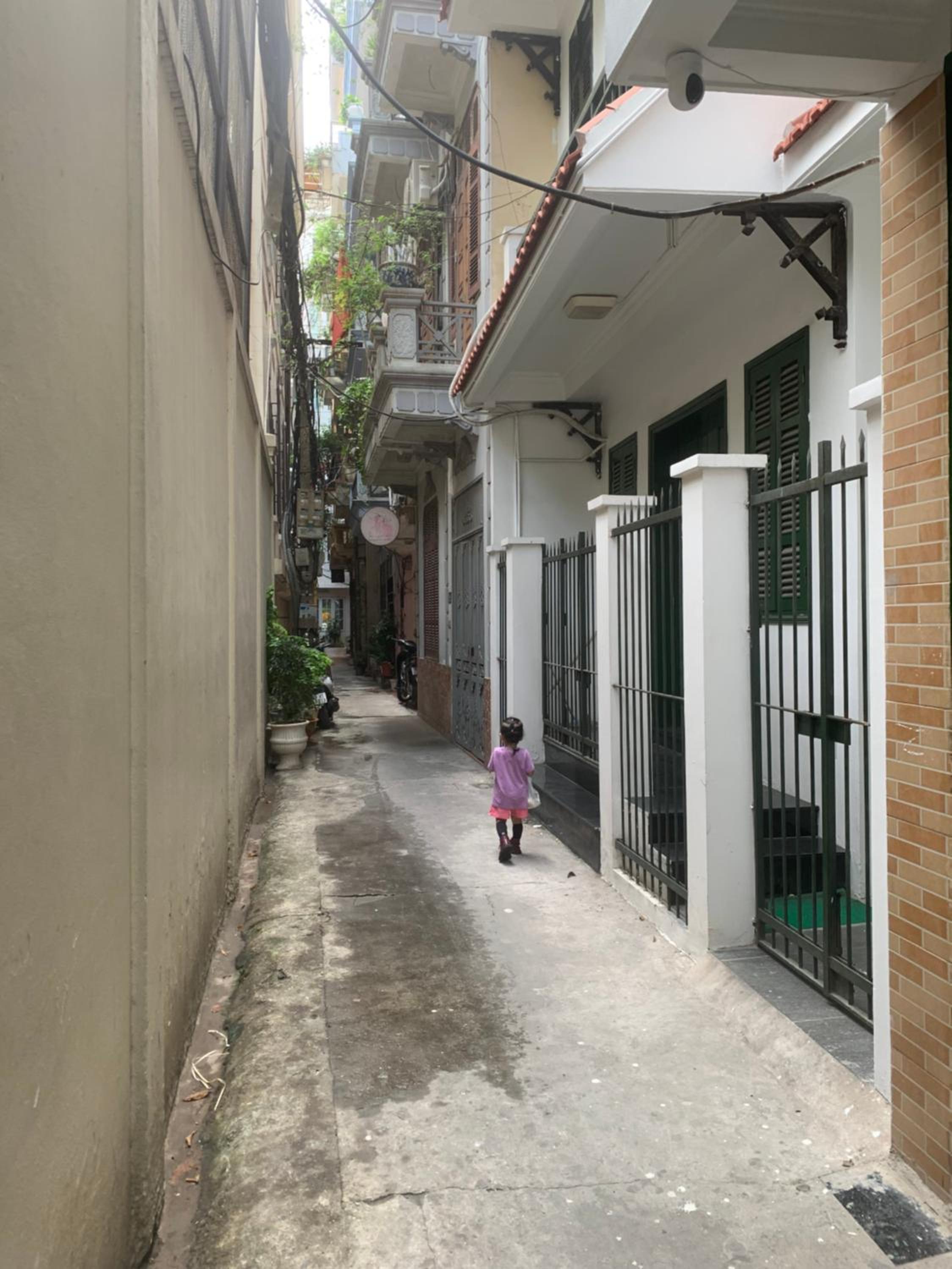 Rainbow HomeStay - No 8 Alley 18B Tong Dan