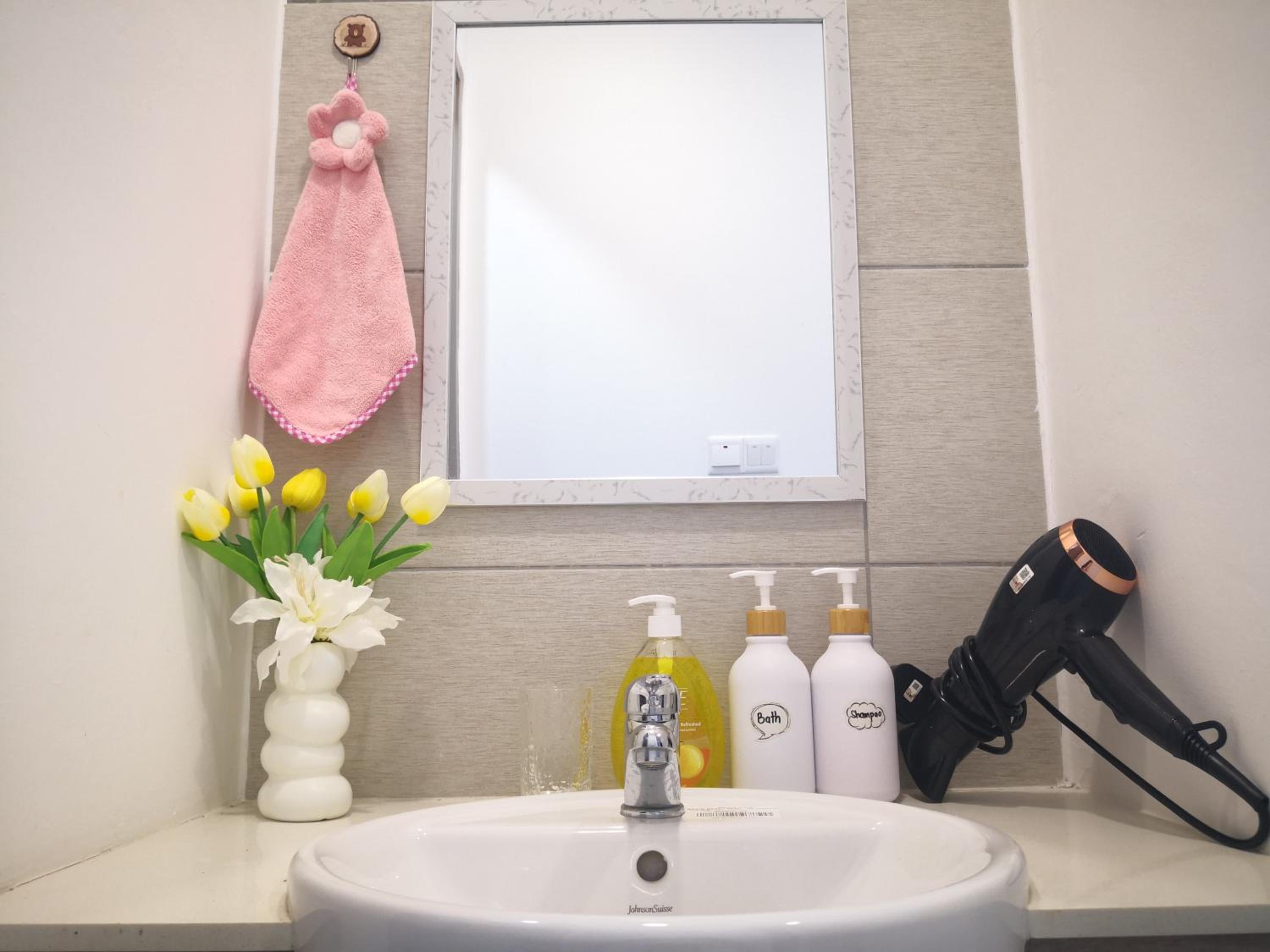 Hanns&FreeWIFI&Washer+Pool@SunshineComfortHMStay3