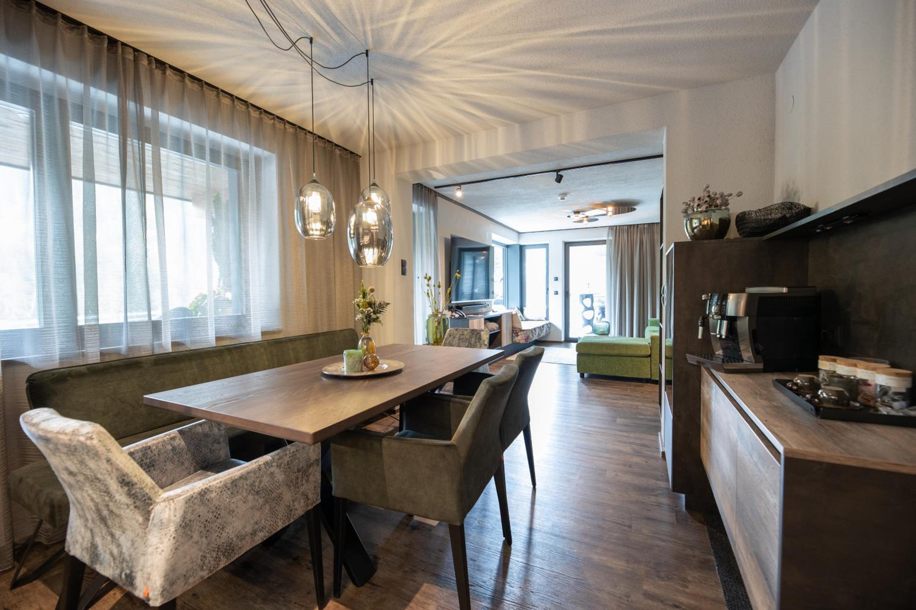 Luxury Apart Sailers