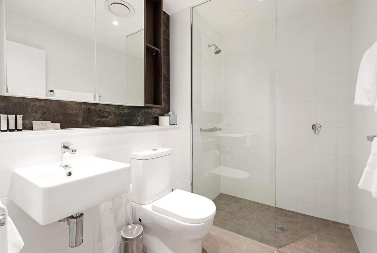 Chatswood CBD 2BR l Balcony l Parking l Office