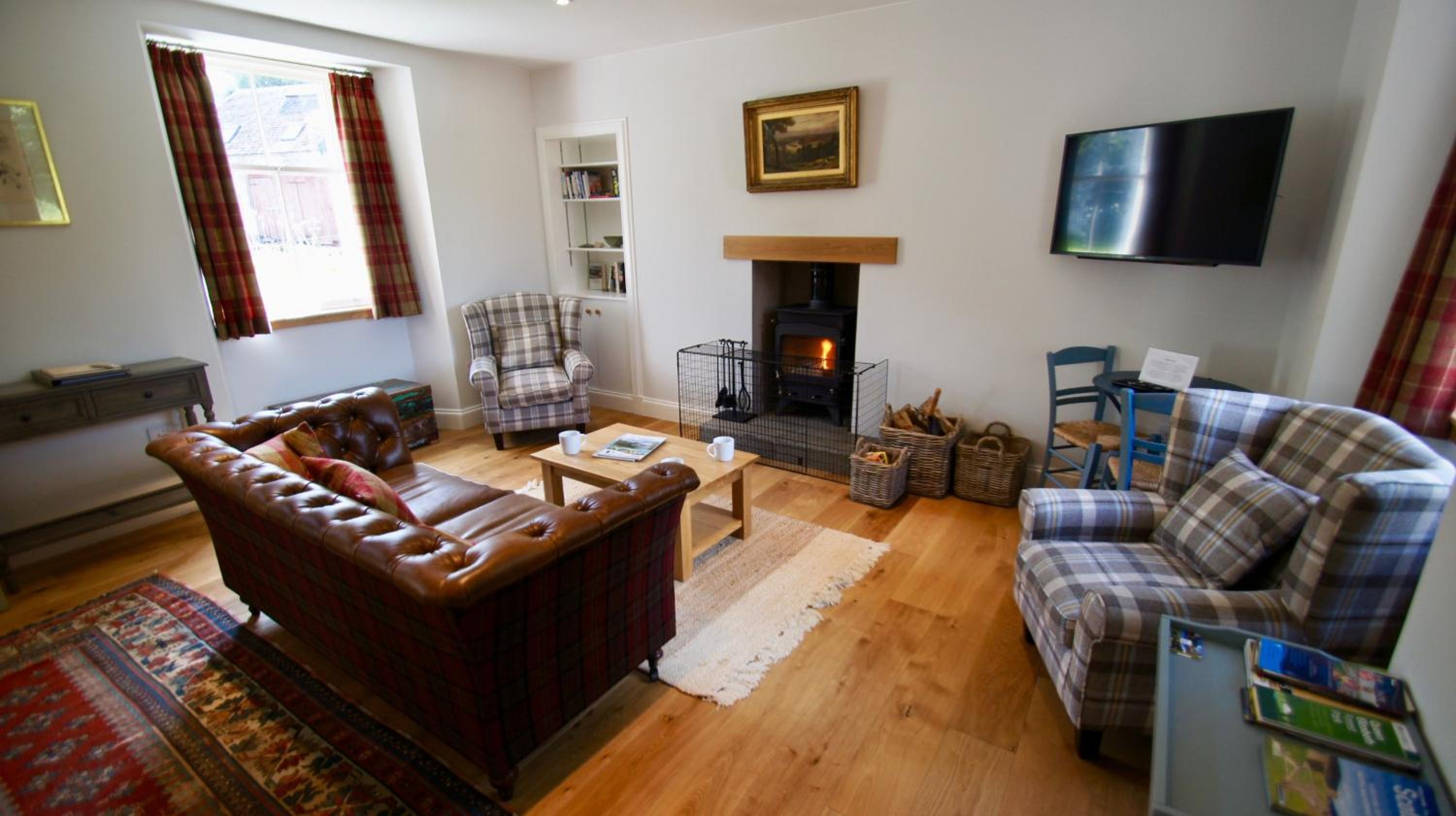 Edinample Lodge