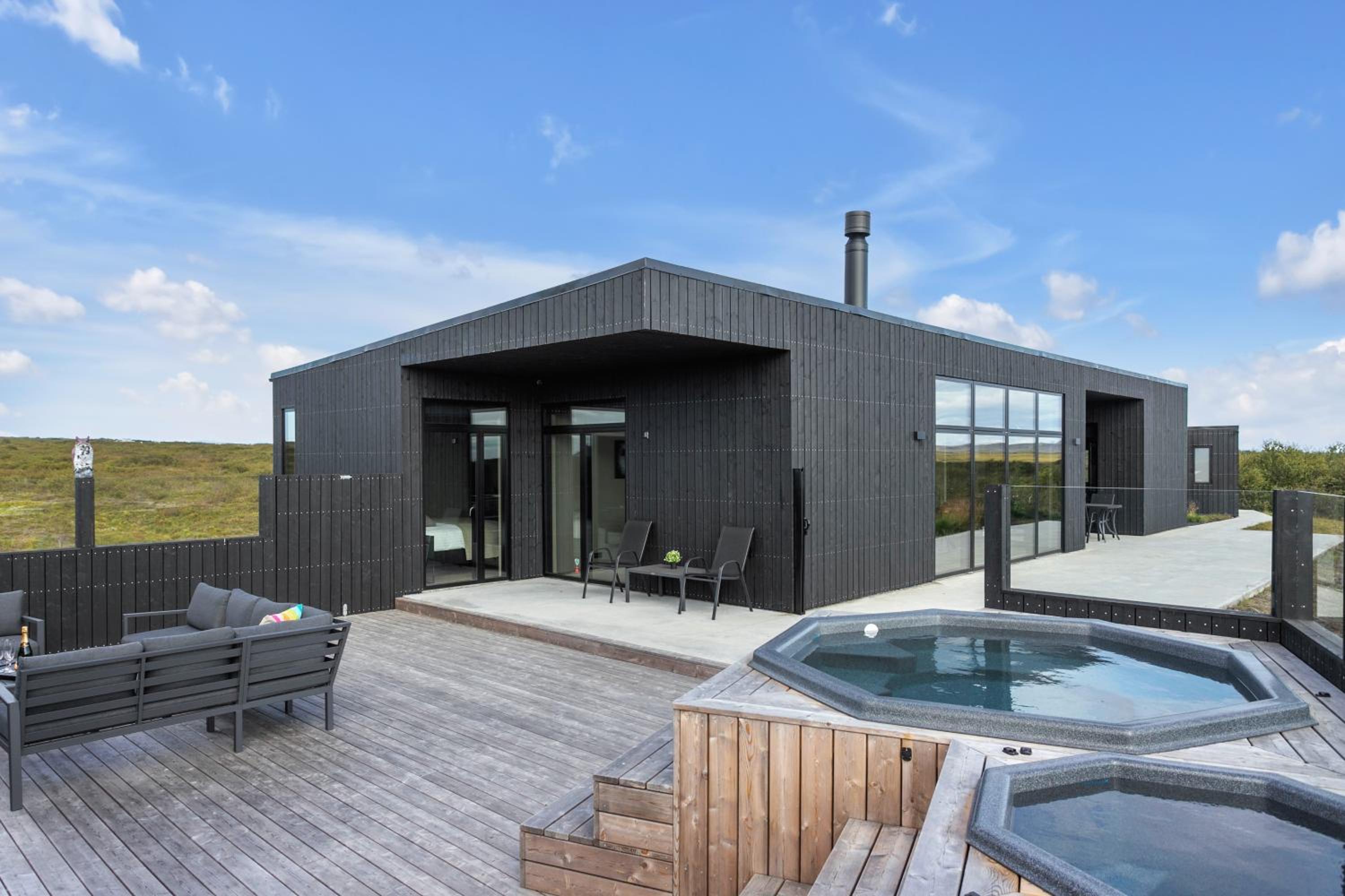 Luxurious 4BR Summerhouse with Hot Tub and Sauna view 4