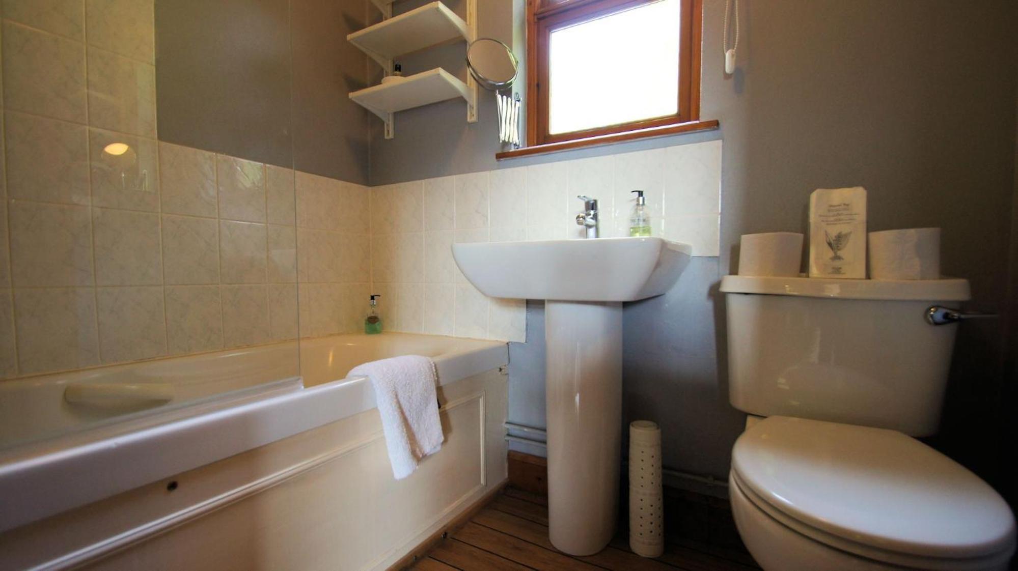 Morenish Mews Kenmore Cottage