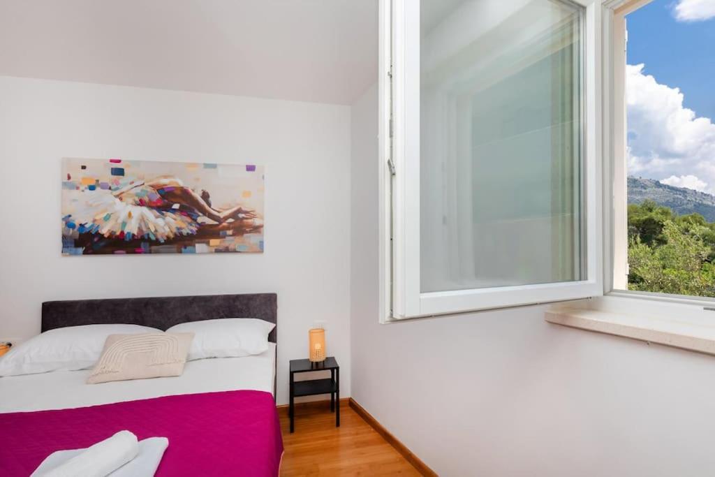 Stylish two bedroom apartment&garage parking place