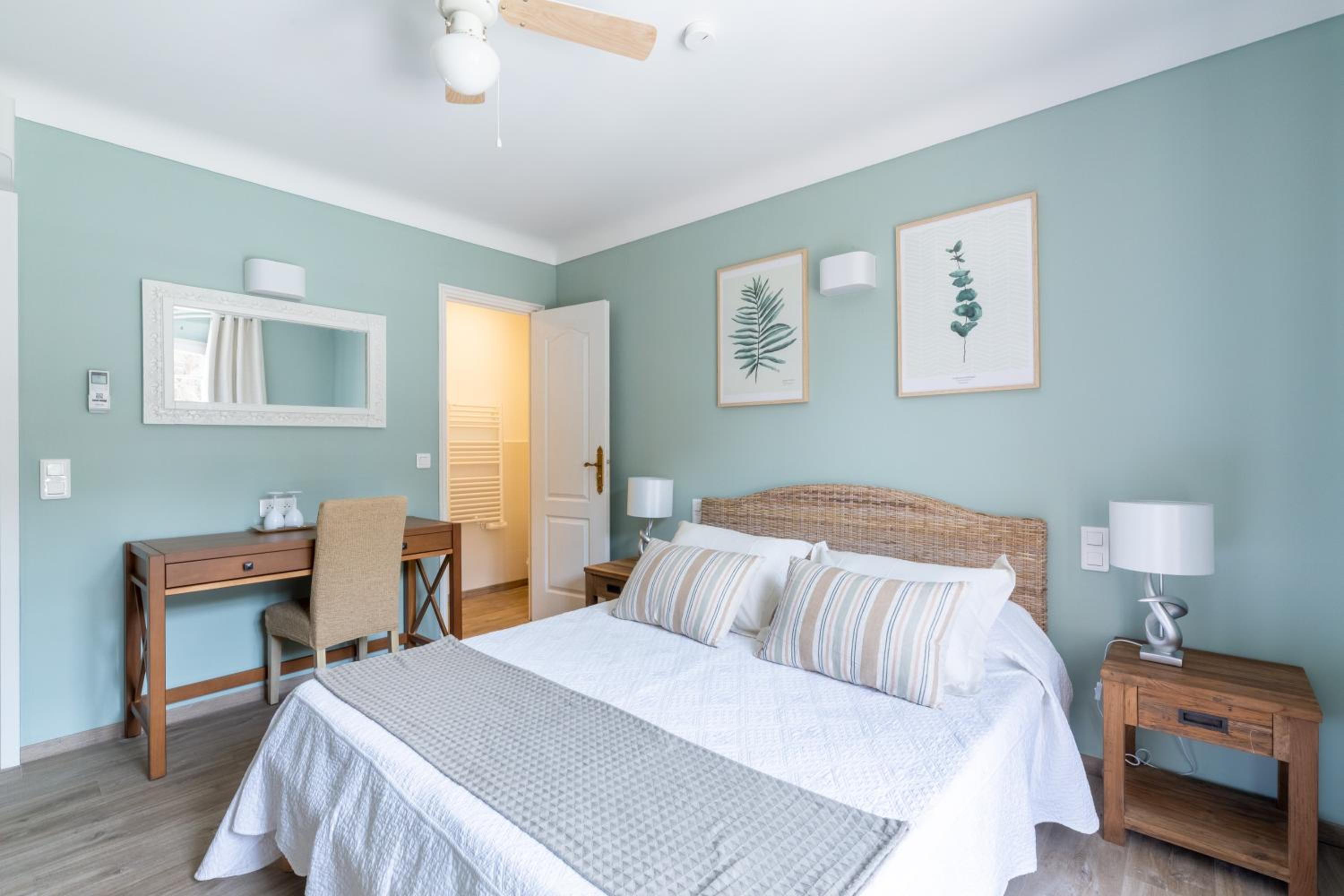 Chambres d'Hotes Les Amandiers photo 5