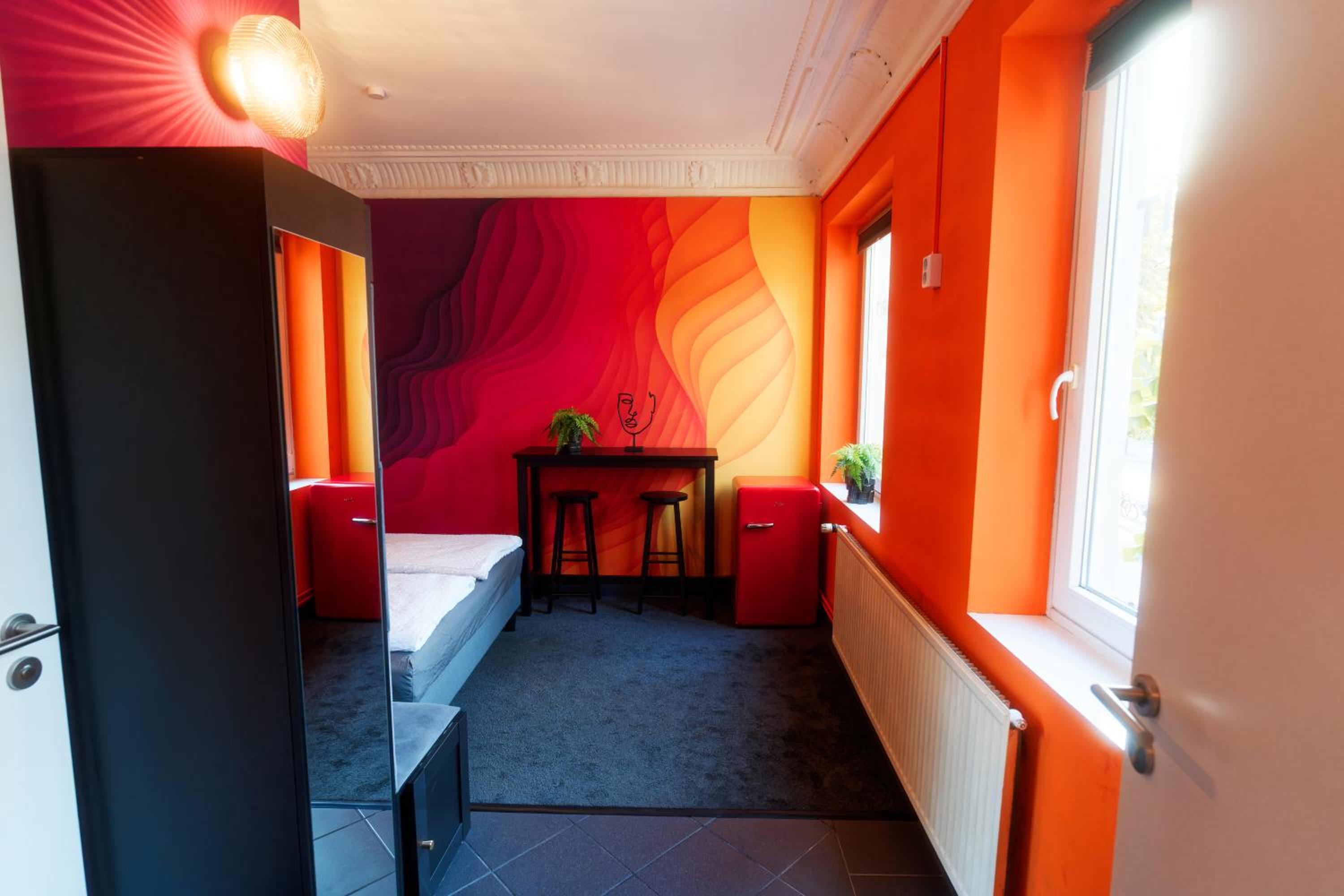 hotel room