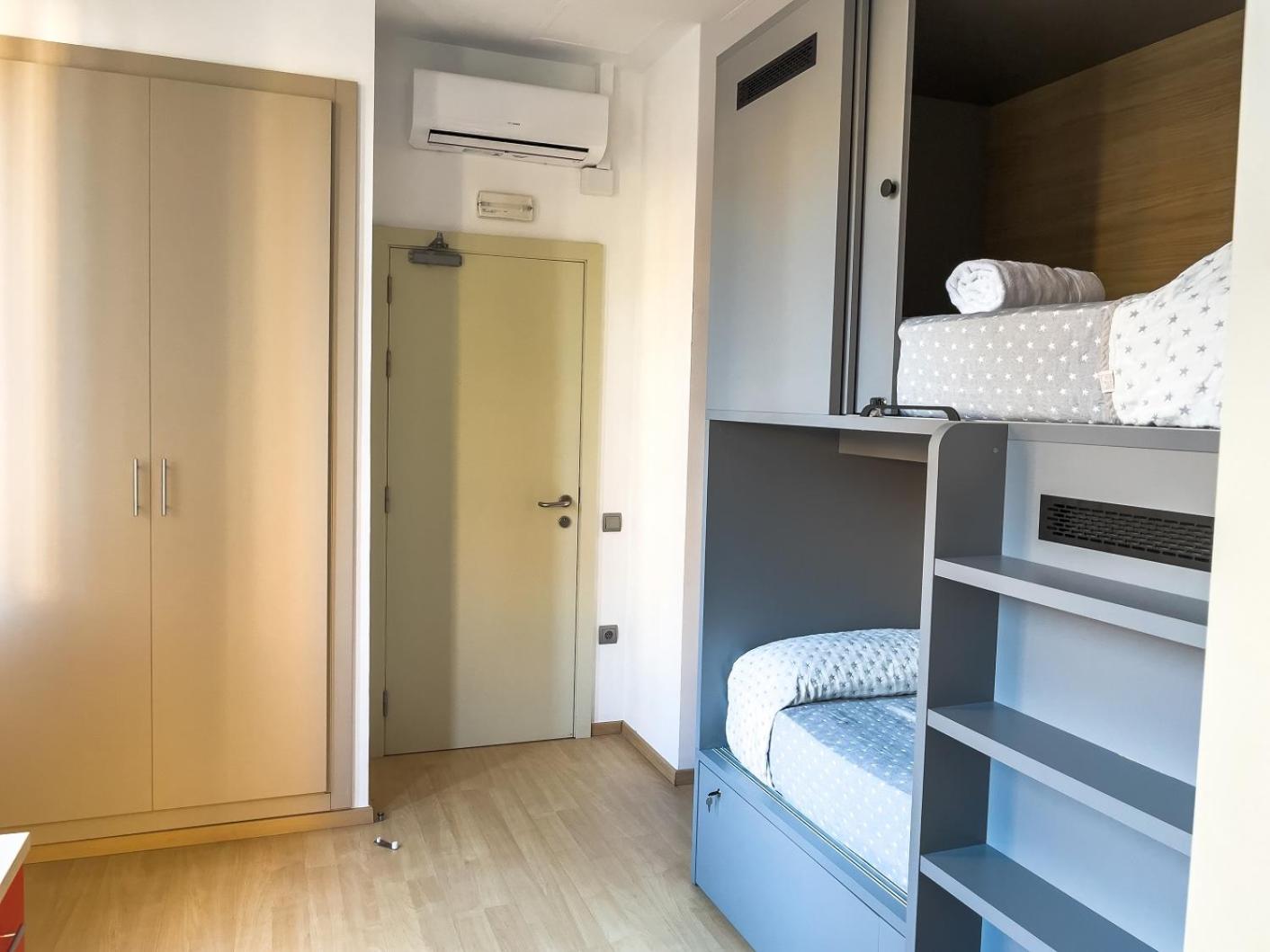Leevin Stay Hostel