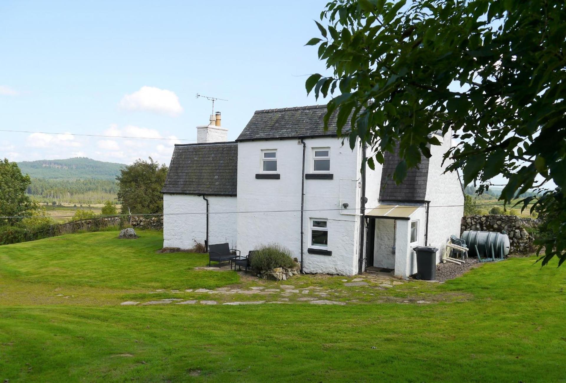Airie Farmhouse