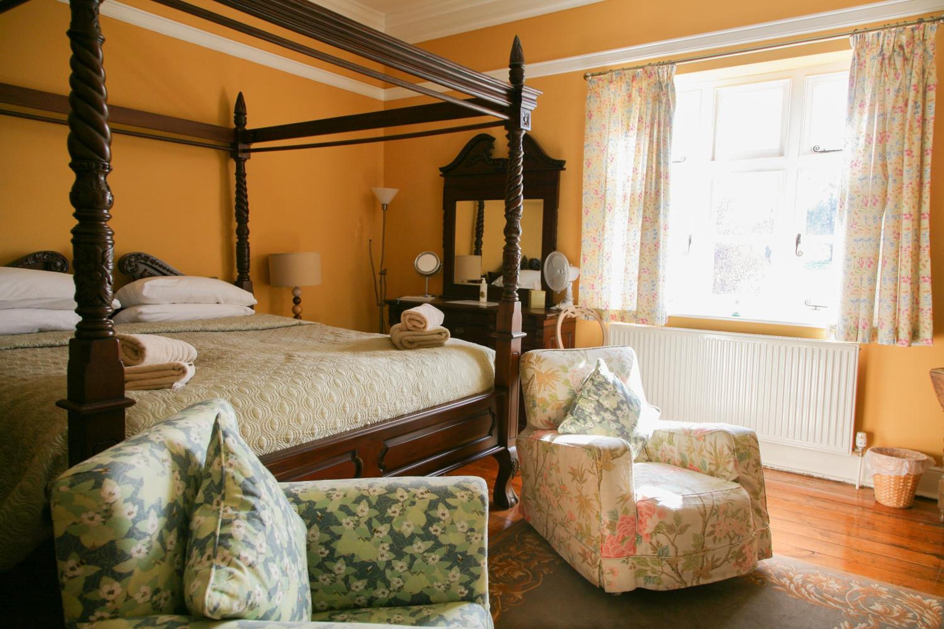 Huntlands Farm Bed & Breakfast