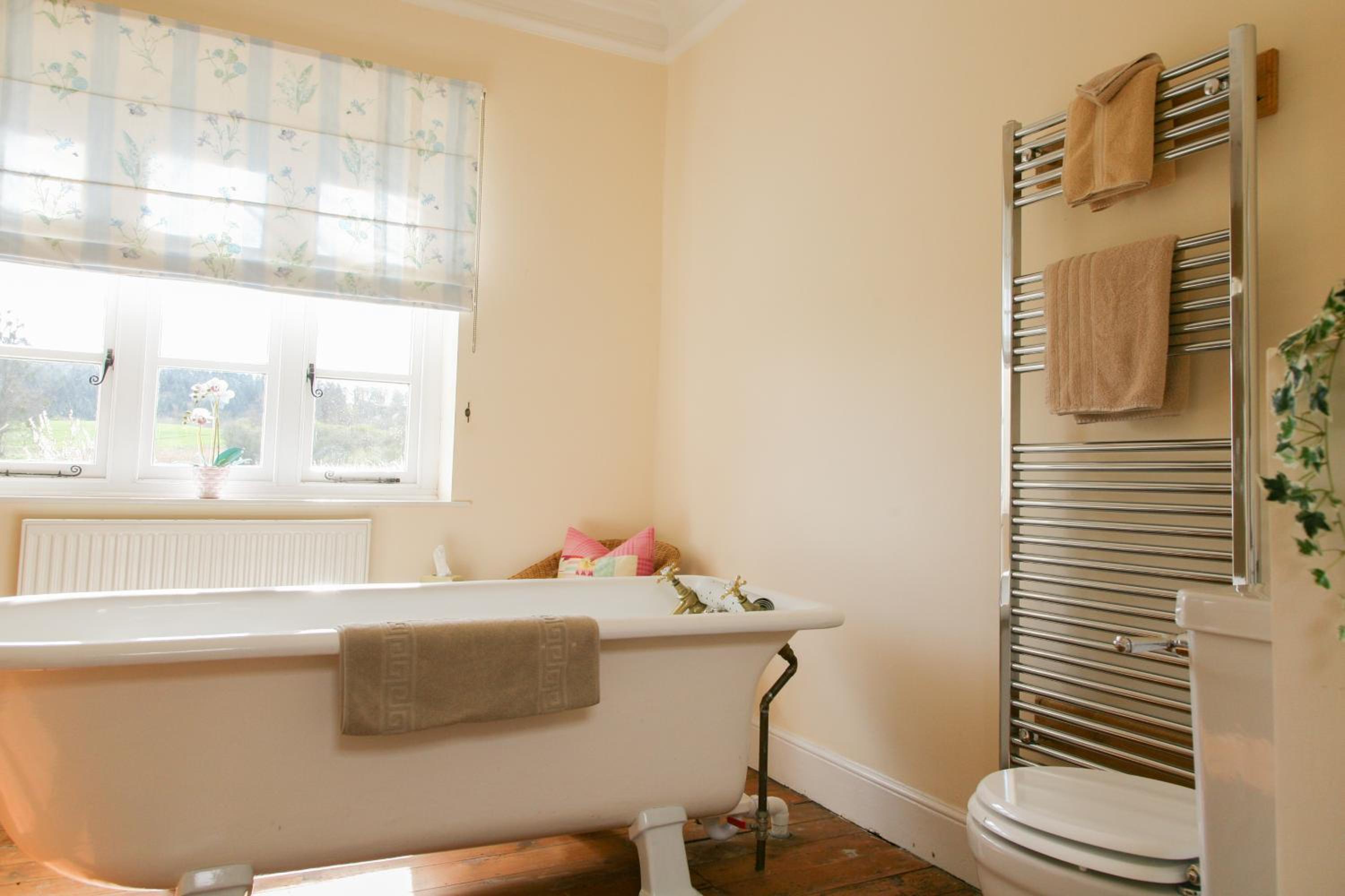 Huntlands Farm Bed & Breakfast