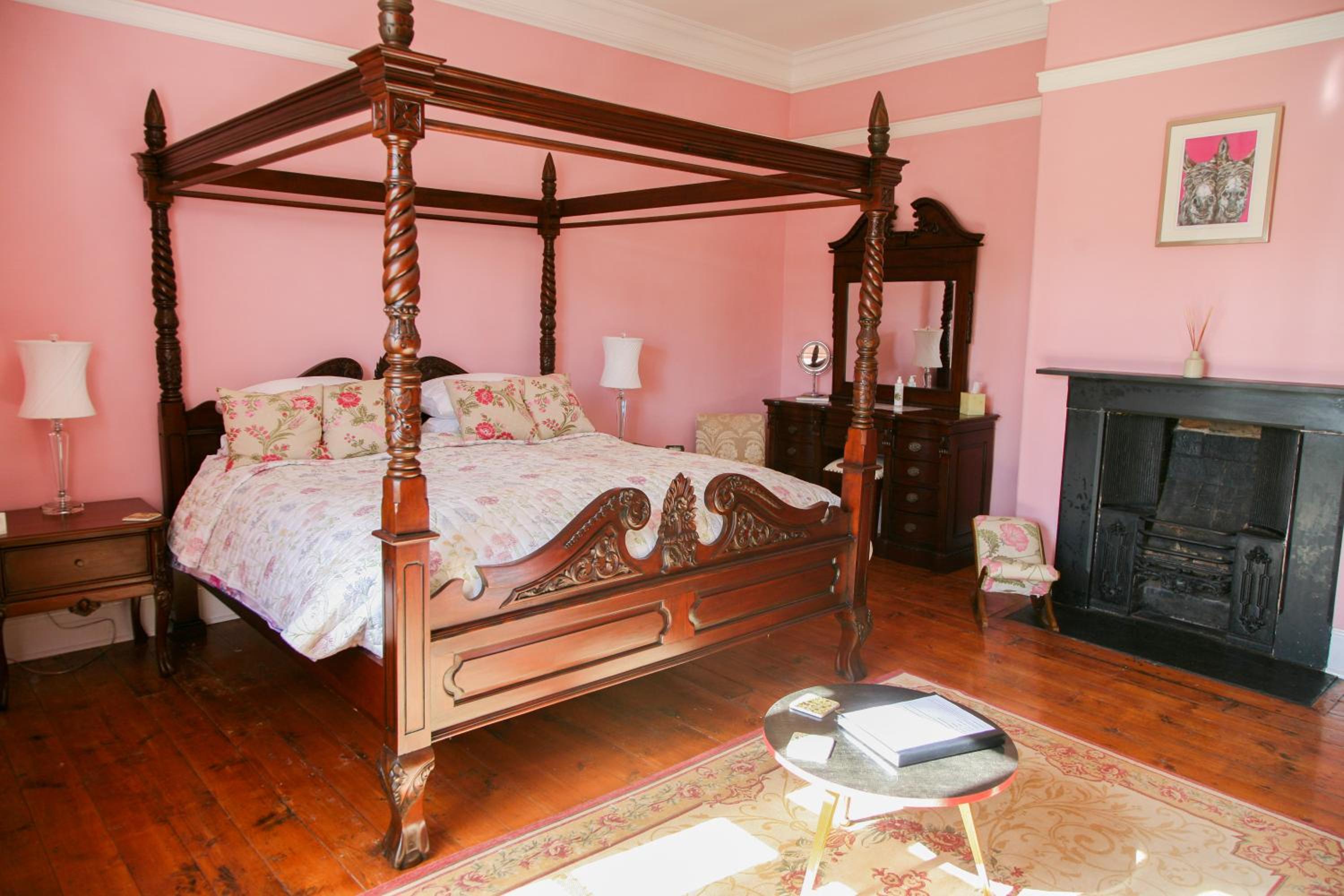 Huntlands Farm Bed & Breakfast