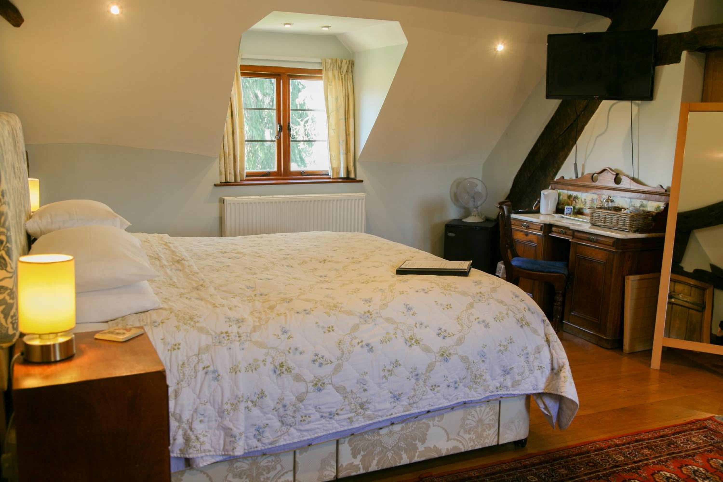 Huntlands Farm Bed & Breakfast